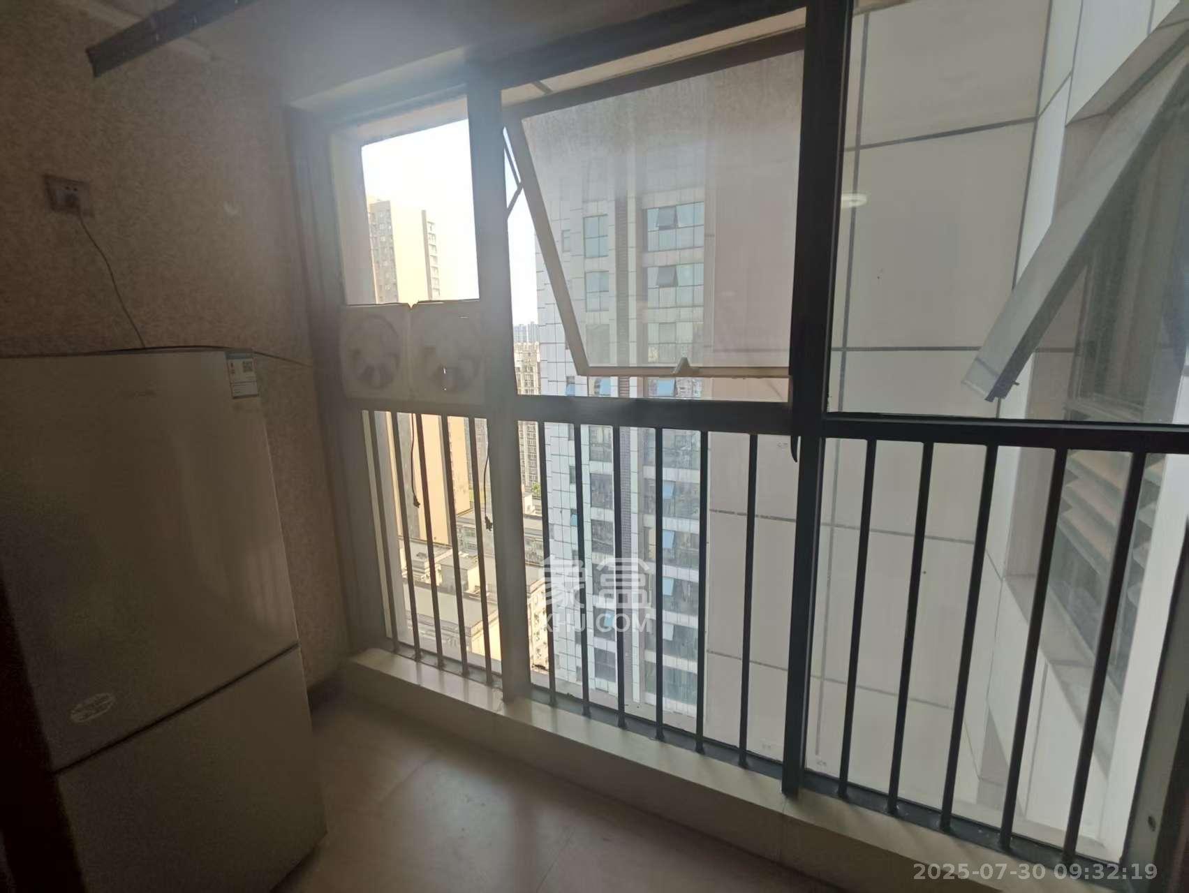 东塘瑞府 1室1厅1卫 1600.0元/月 东塘瑞府 1室1厅1卫 1600.0元/月室内图