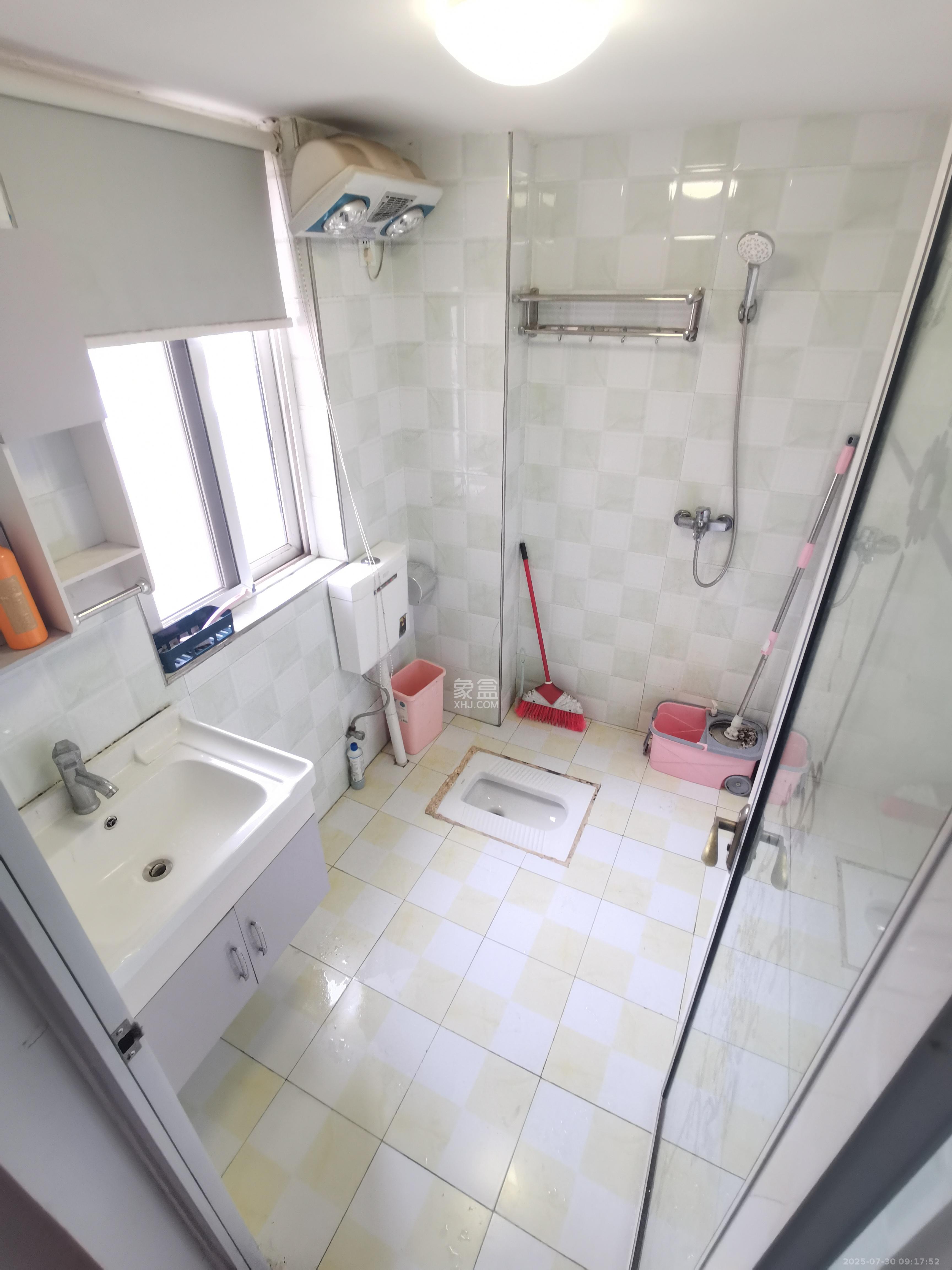 四方锦城 2室2厅1卫 2000.0元/月 四方锦城 2室2厅1卫 2000.0元/月室内图