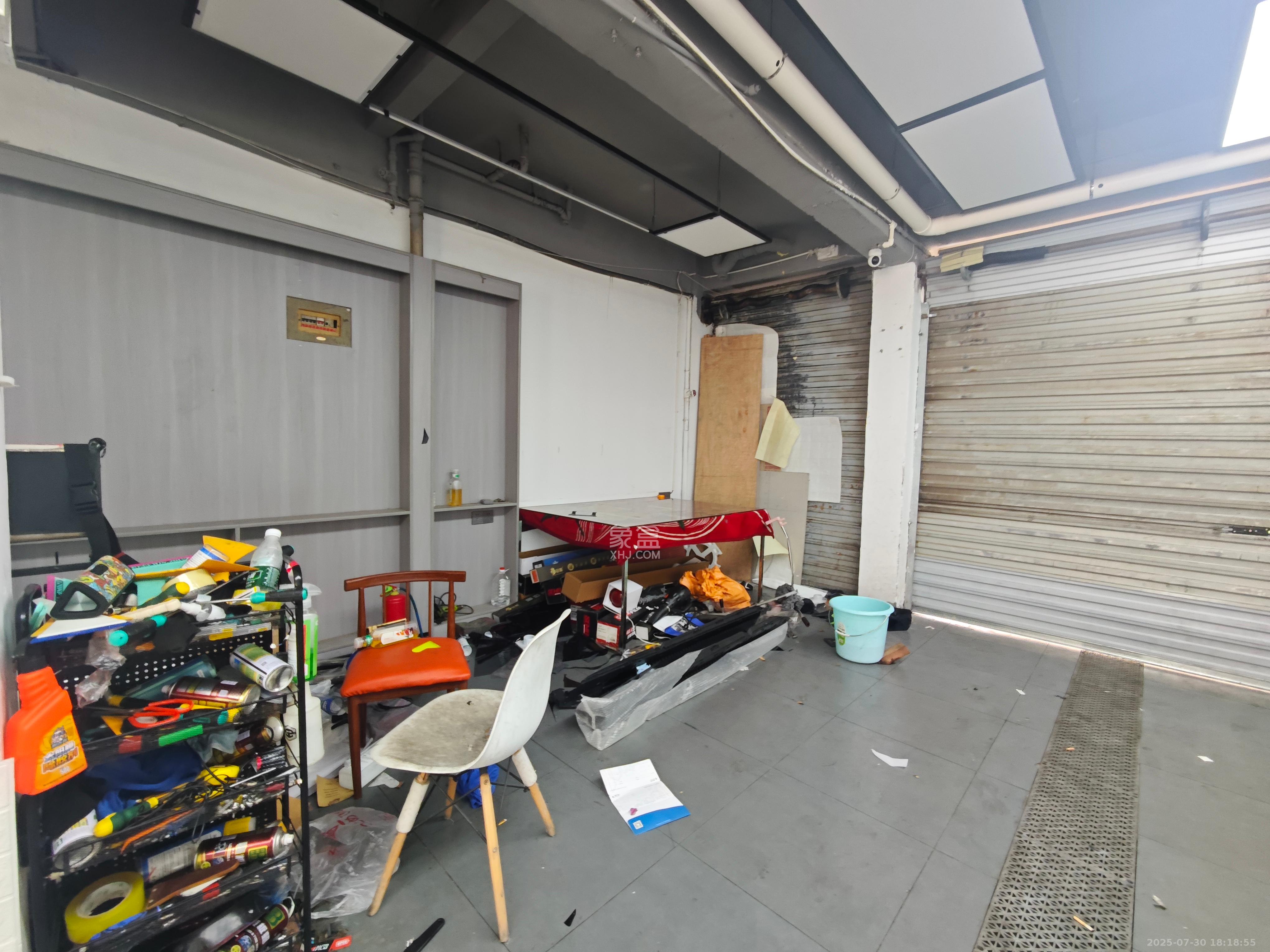 新塘垅小区（高桥物流园）  1室1厅1卫   7500.00元/月室内图