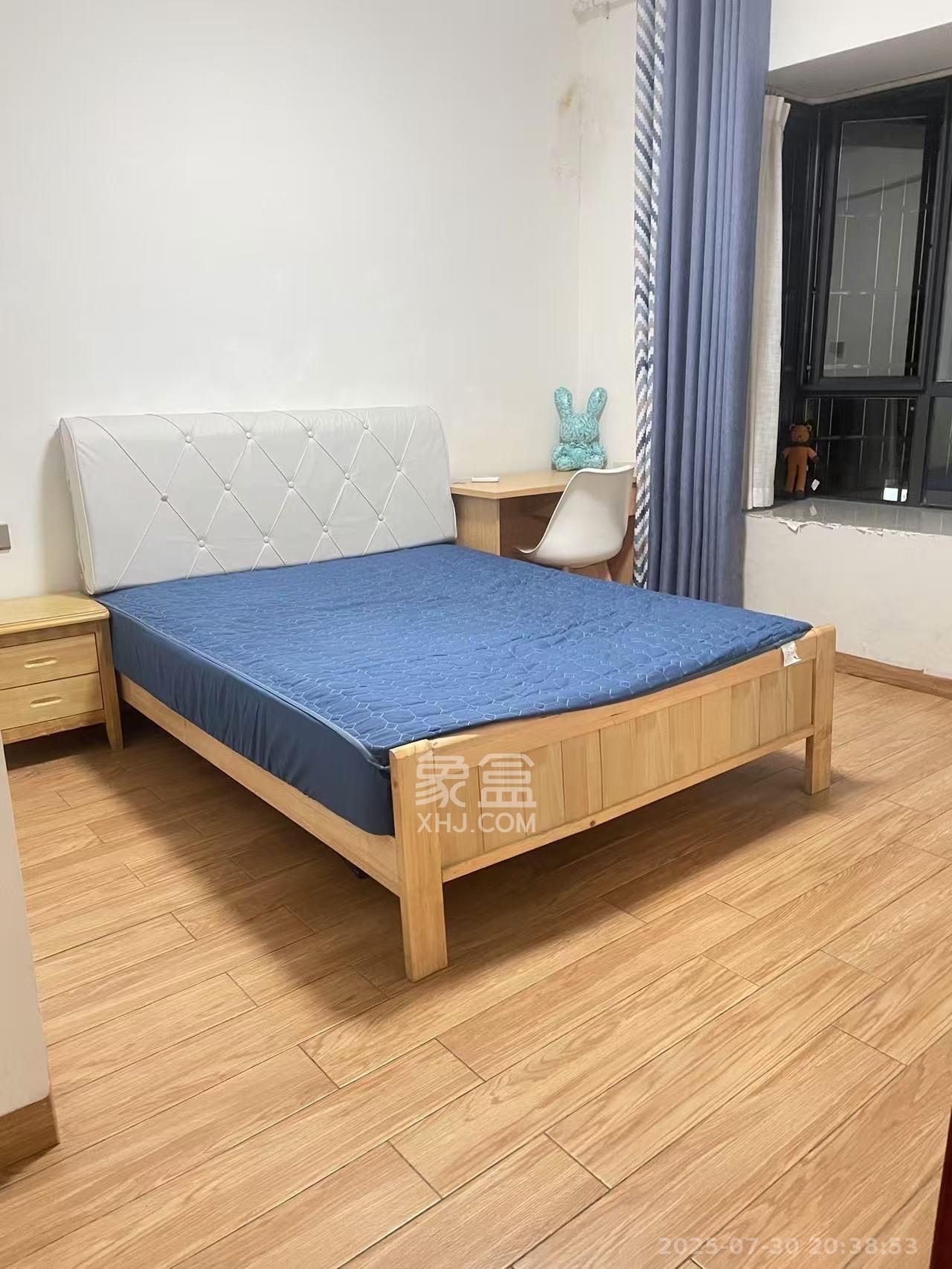 湘府名邸(同力家园) 4室0厅0卫 2800.0元/月 湘府名邸(同力家园) 4室0厅0卫 2800.0元/月室内图