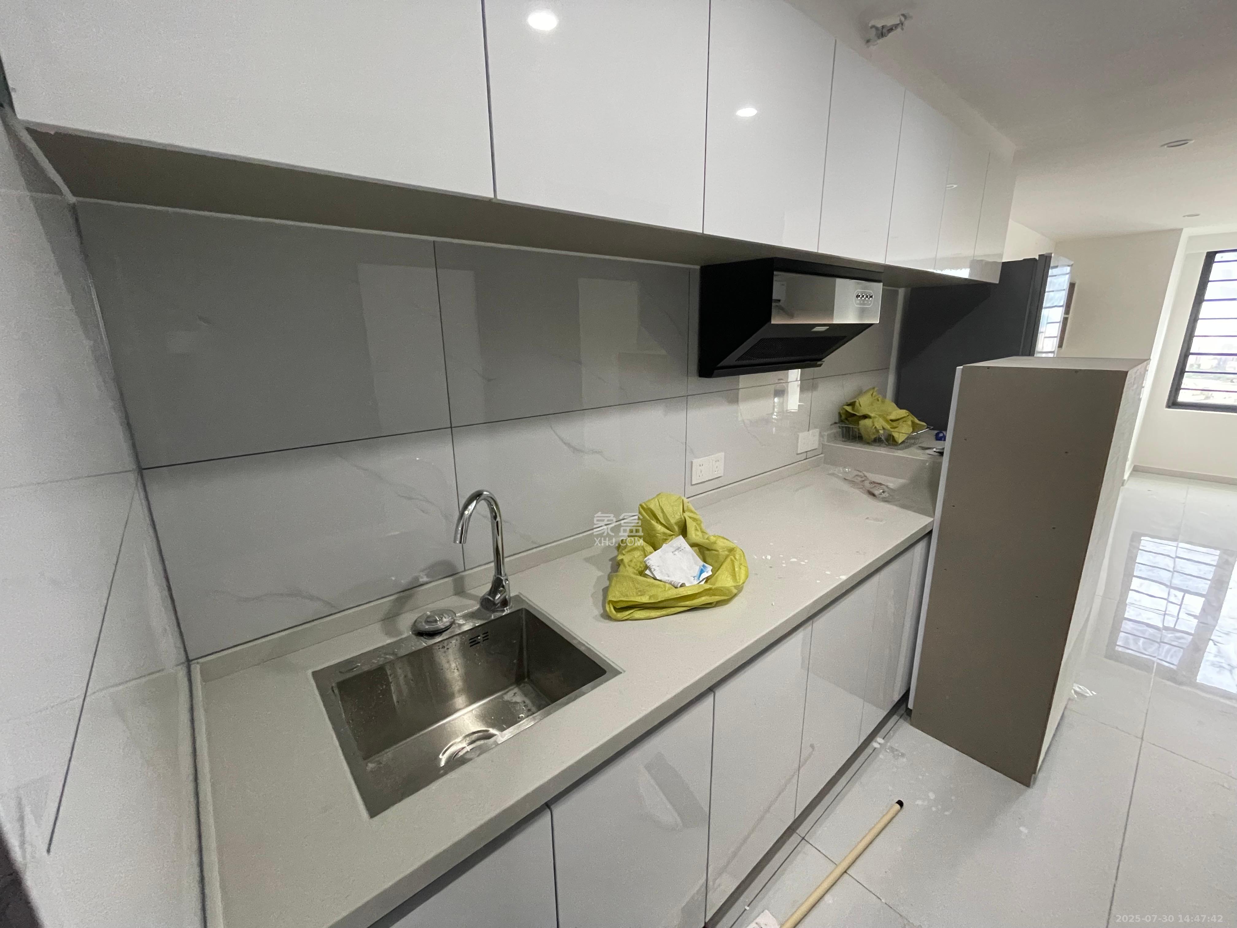 梅溪悦章  1室1厅1卫    1600.0元/月 梅溪悦章  1室1厅1卫    1600.0元/月室内图