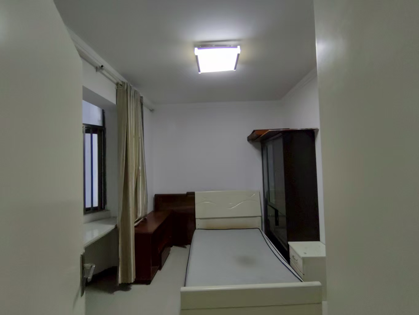 星达馨都 1室0厅0卫 800.0元/月 星达馨都 1室0厅0卫 800.0元/月室内图