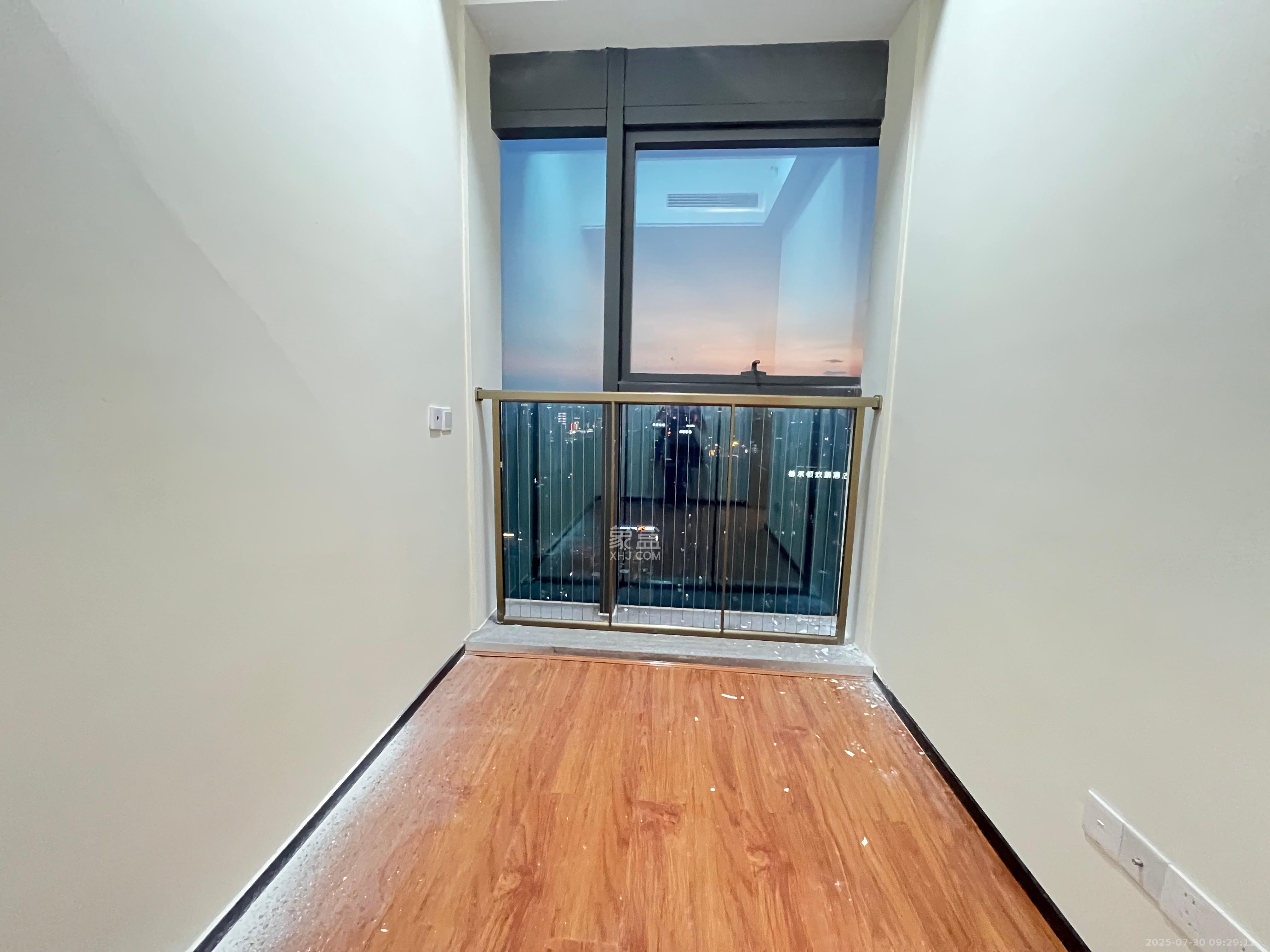 恒大珺悦府 2室2厅1卫 2300.0元/月 恒大珺悦府 2室2厅1卫 2300.0元/月室内图