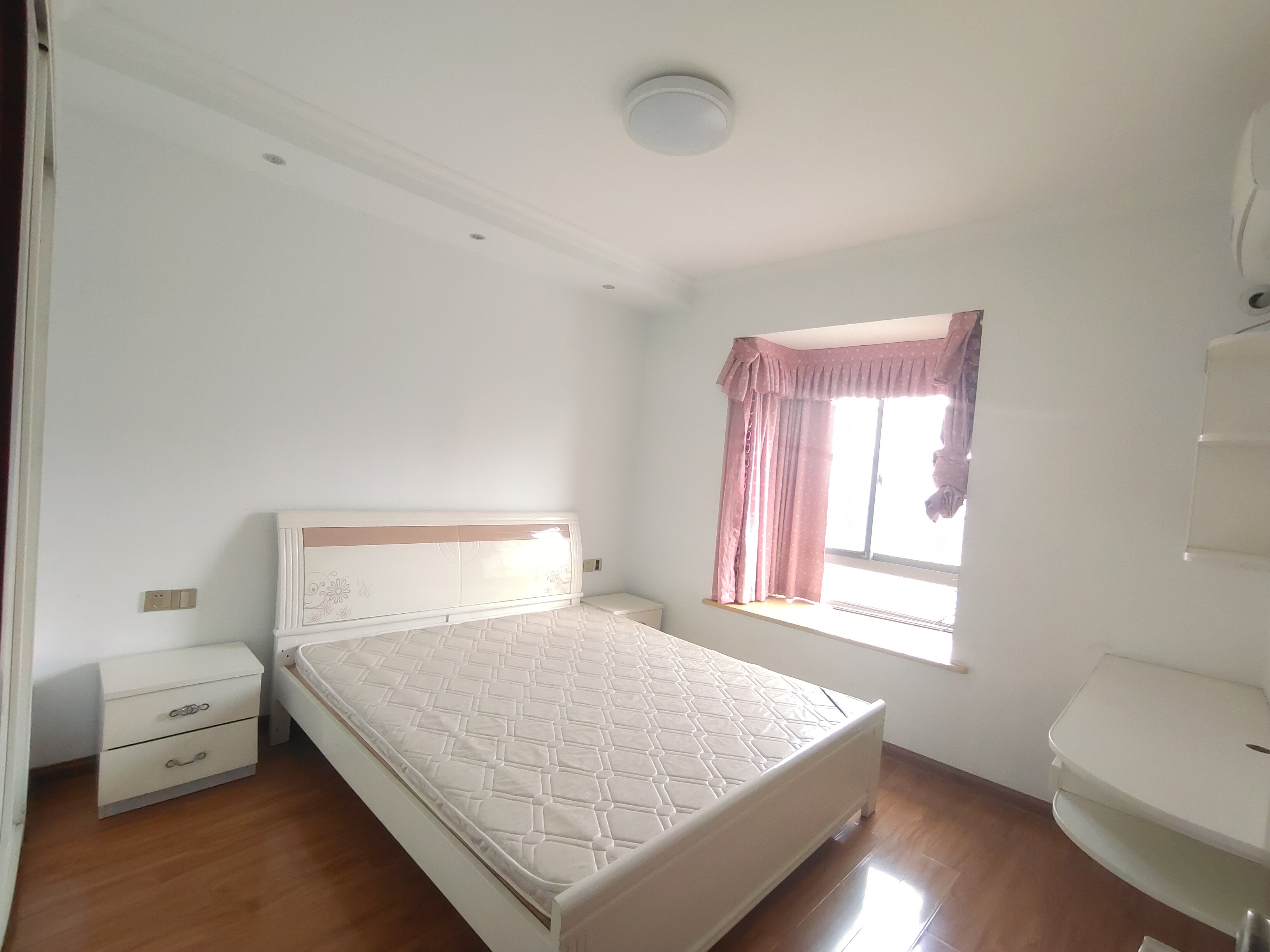 文化园三期 3室2厅2卫 59.0万 文化园三期 3室2厅2卫 59.0万室内图