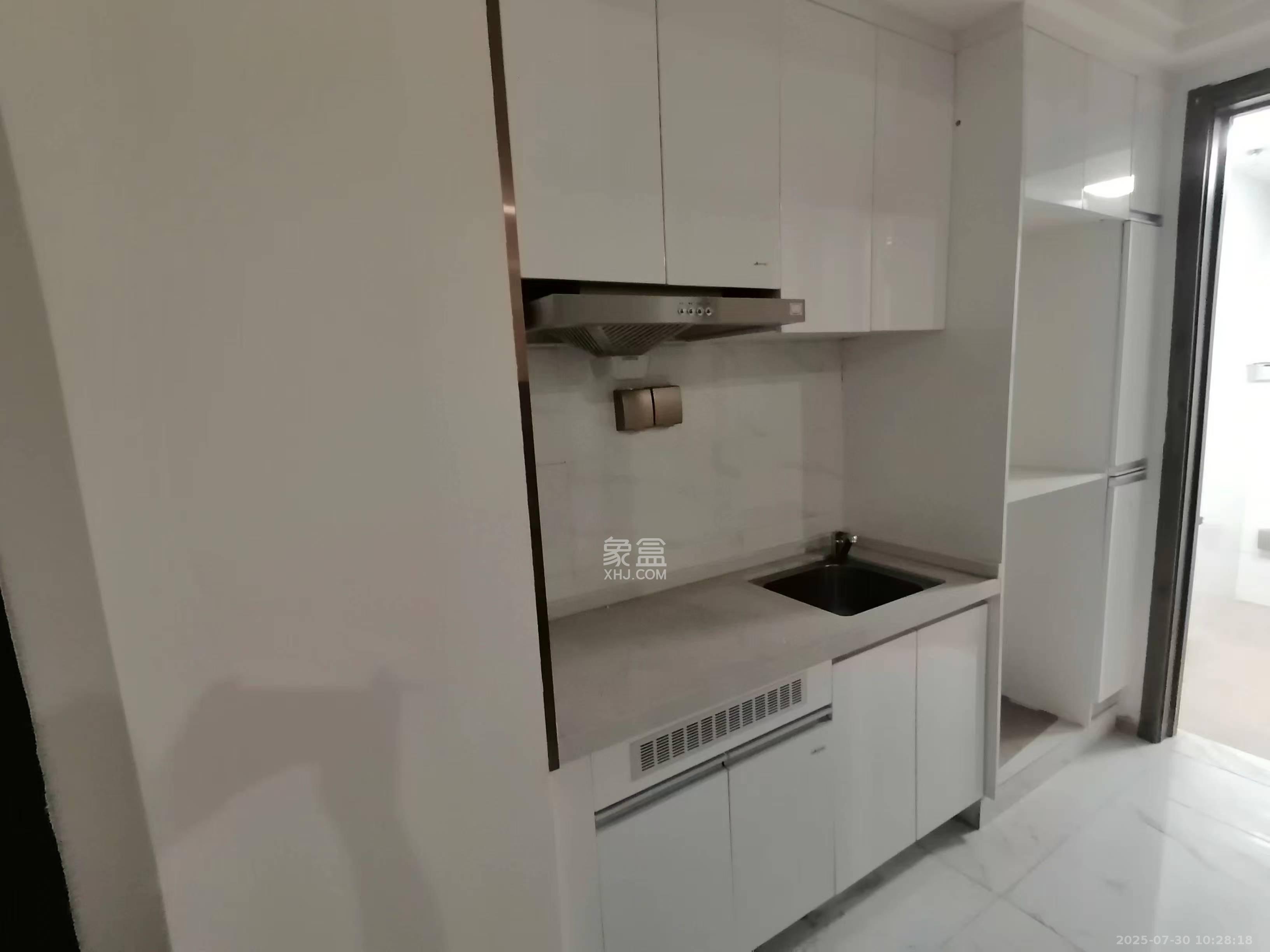 碧桂园城市之光  1室1厅1卫    2500.0元/月室内图