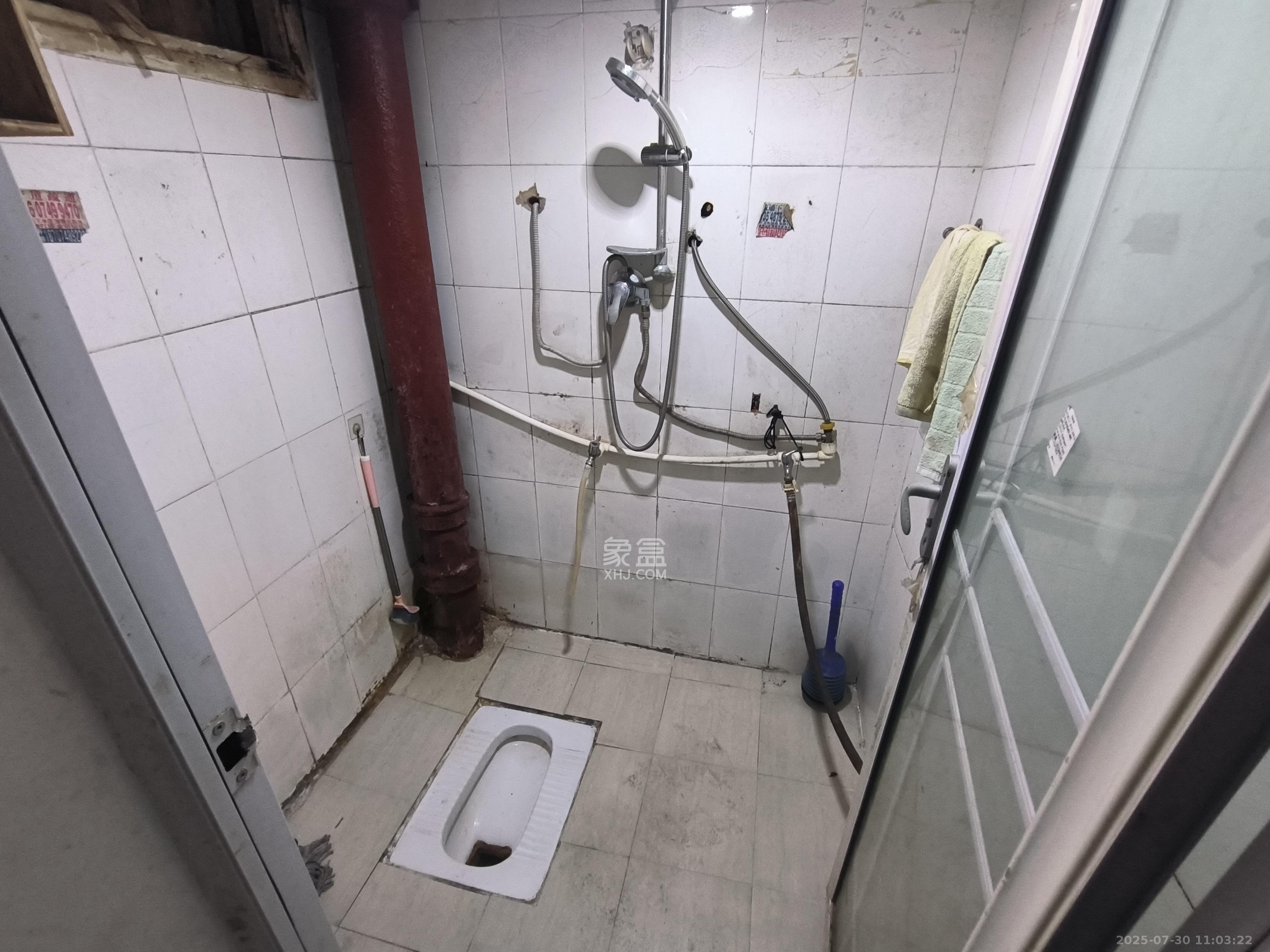 家兴公寓（洪家井）  2室1厅1卫    1800.0元/月室内图