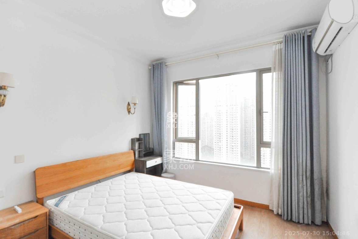 梅溪湖金茂悦(金悦雅苑) 3室2厅2卫 3300.0元/月 梅溪湖金茂悦(金悦雅苑) 3室2厅2卫 3300.0元/月室内图