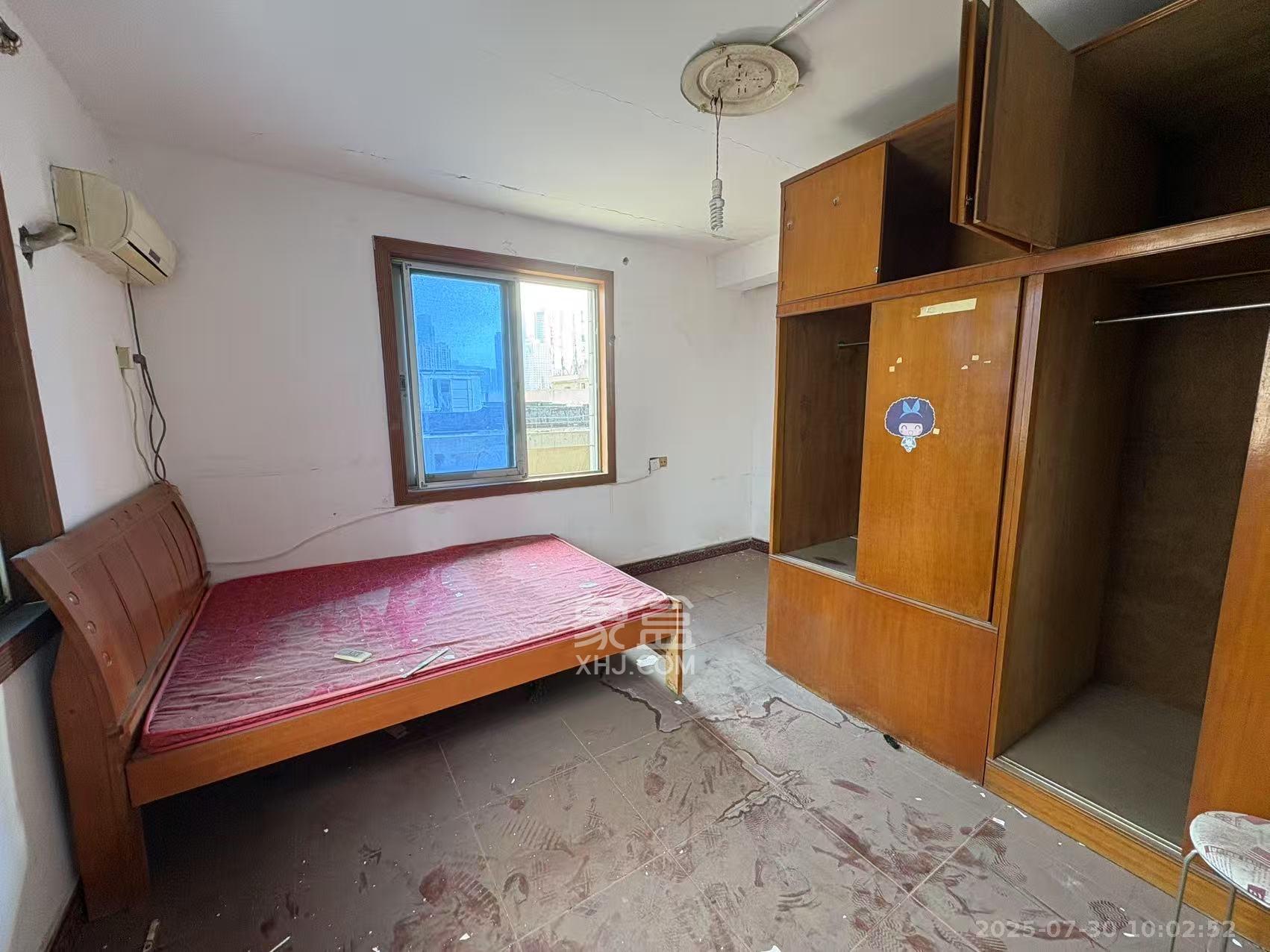 高升楼 4室2厅2卫 2200.0元/月 高升楼 4室2厅2卫 2200.0元/月室内图