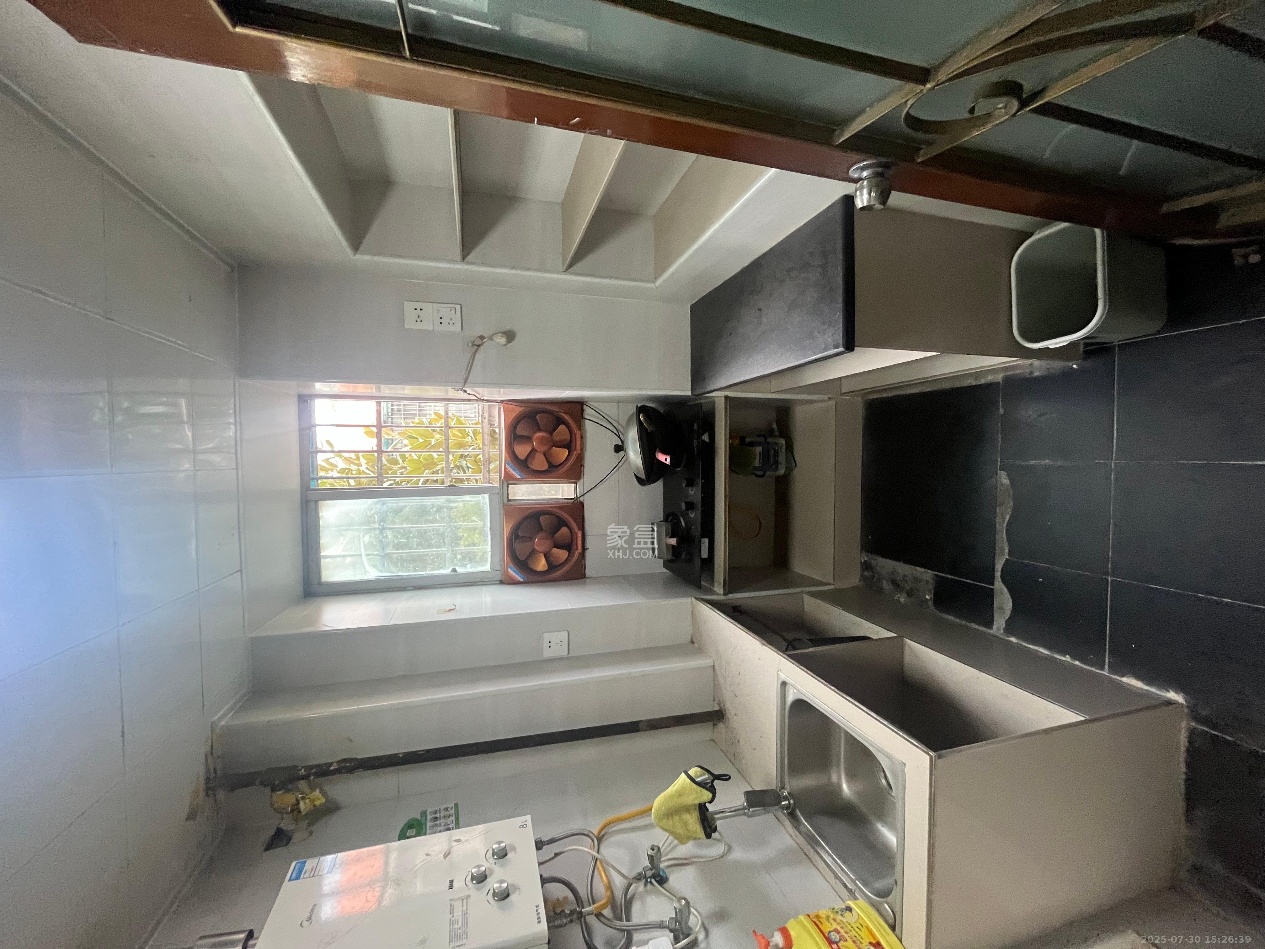 乔庄社区 2室1厅1卫 2200.0元/月 乔庄社区 2室1厅1卫 2200.0元/月室内图