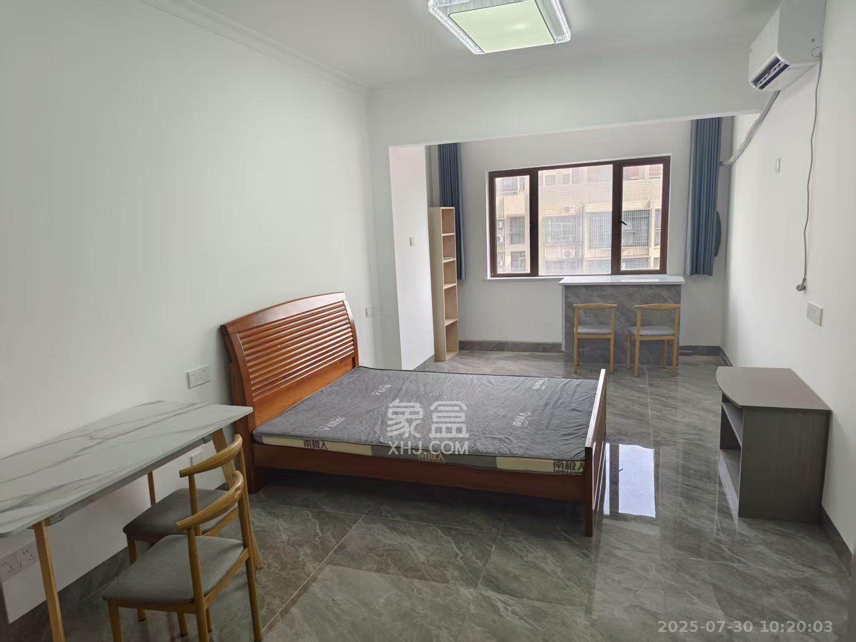 惠通才郡 1室1厅1卫 1800.0元/月 惠通才郡 1室1厅1卫 1800.0元/月室内图