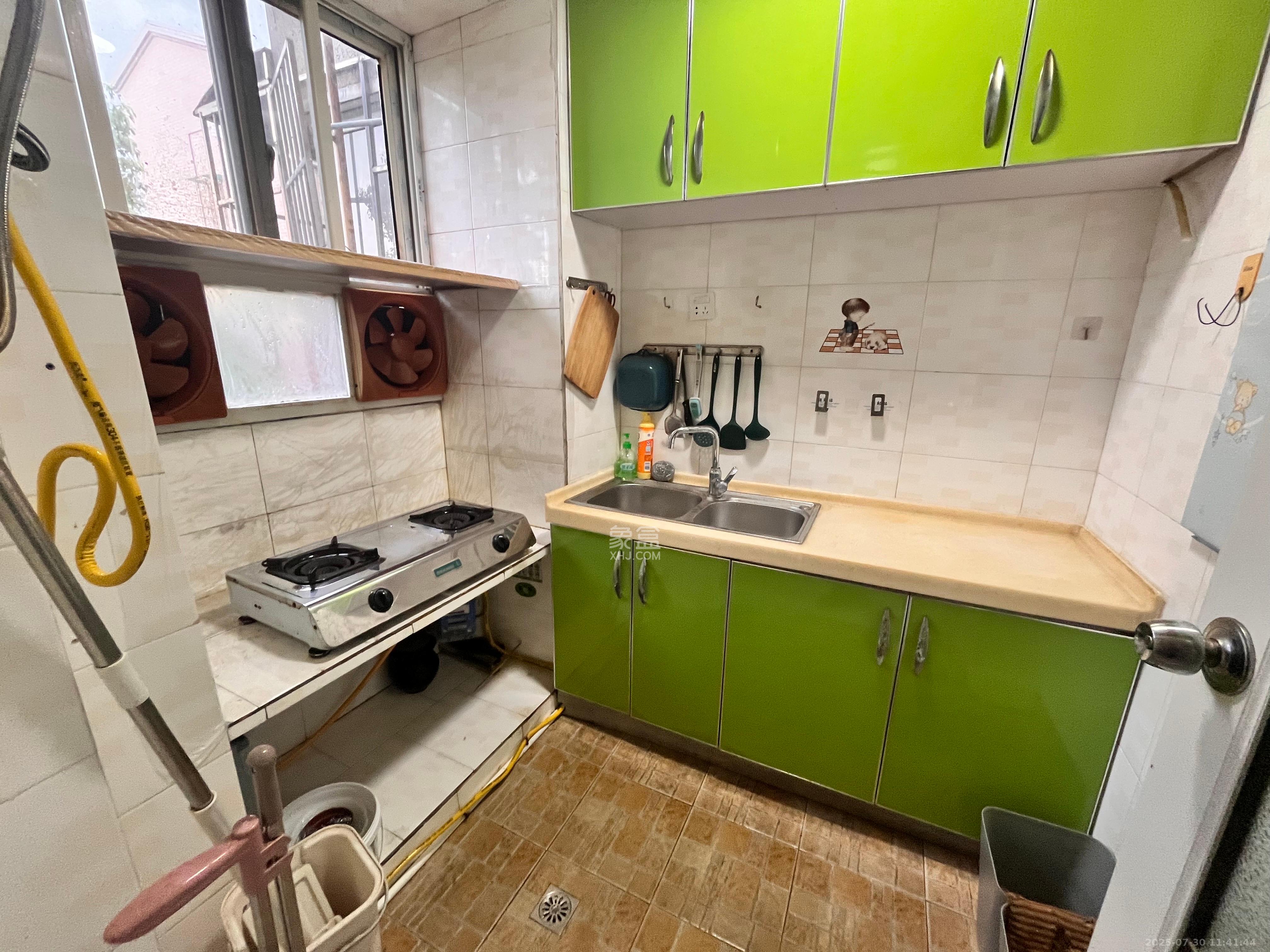 振业小区  1室1厅1卫    1500.0元/月室内图