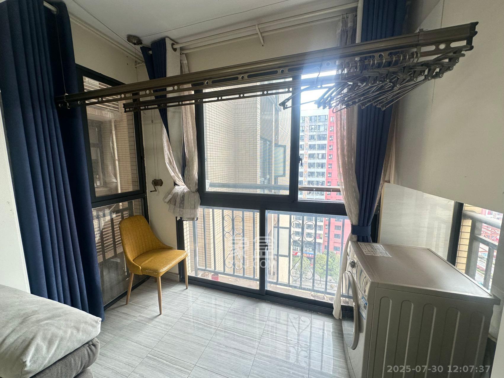 五矿紫湖香醍 3室2厅1卫 1850.0元/月 五矿紫湖香醍 3室2厅1卫 1850.0元/月室内图