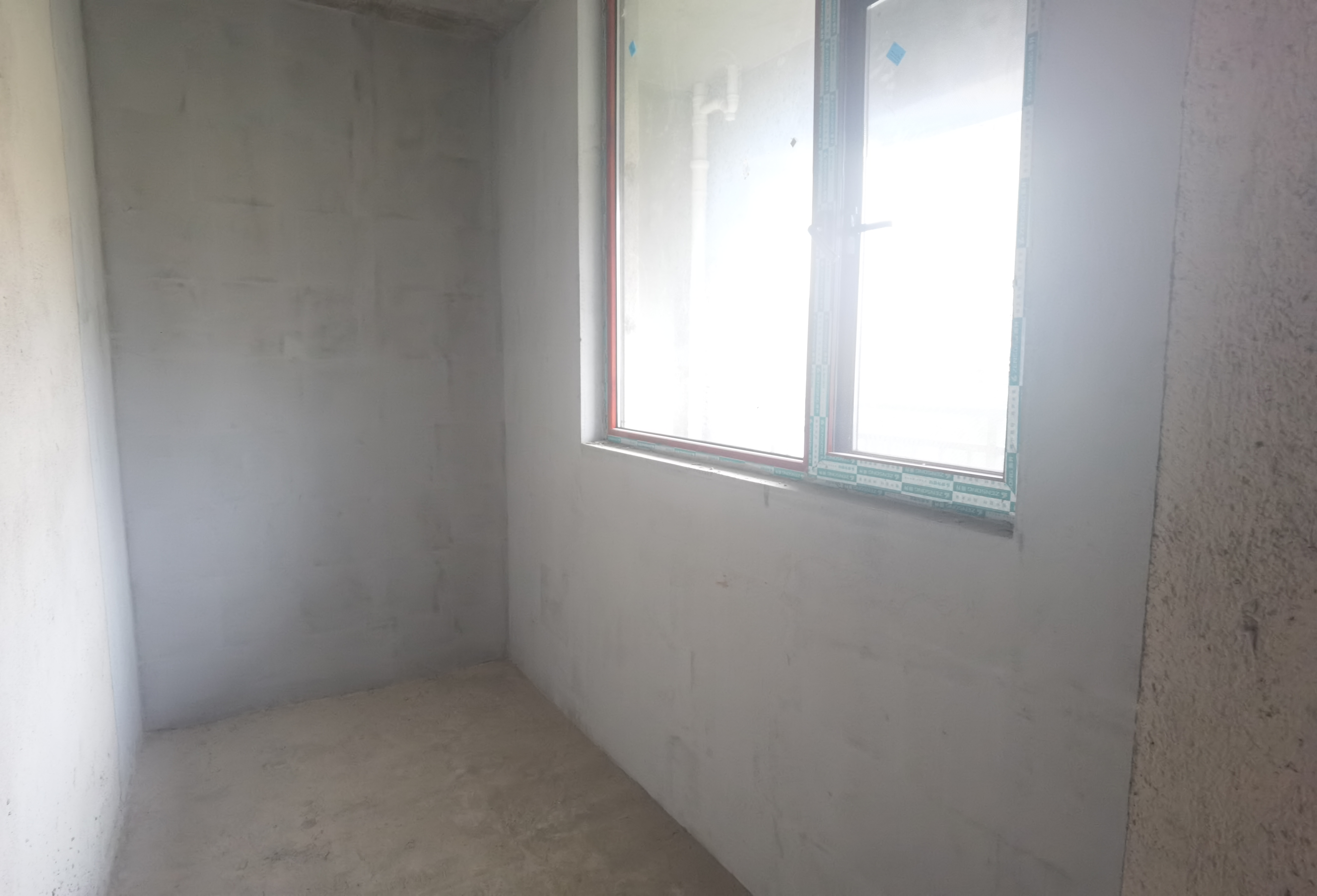 中甸.龙雲台  4室2厅2卫    83.8万客厅