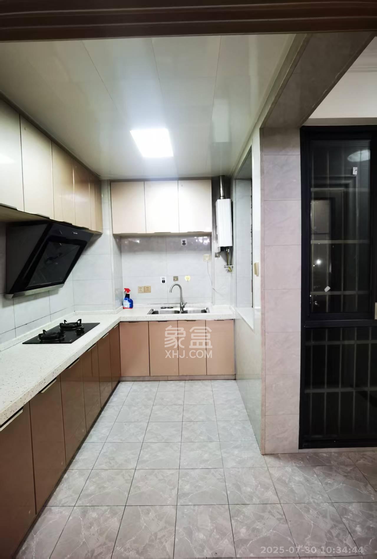 洋湖明园一期 4室2厅2卫 2800.00元/月 洋湖明园一期 4室2厅2卫 2800.00元/月室内图