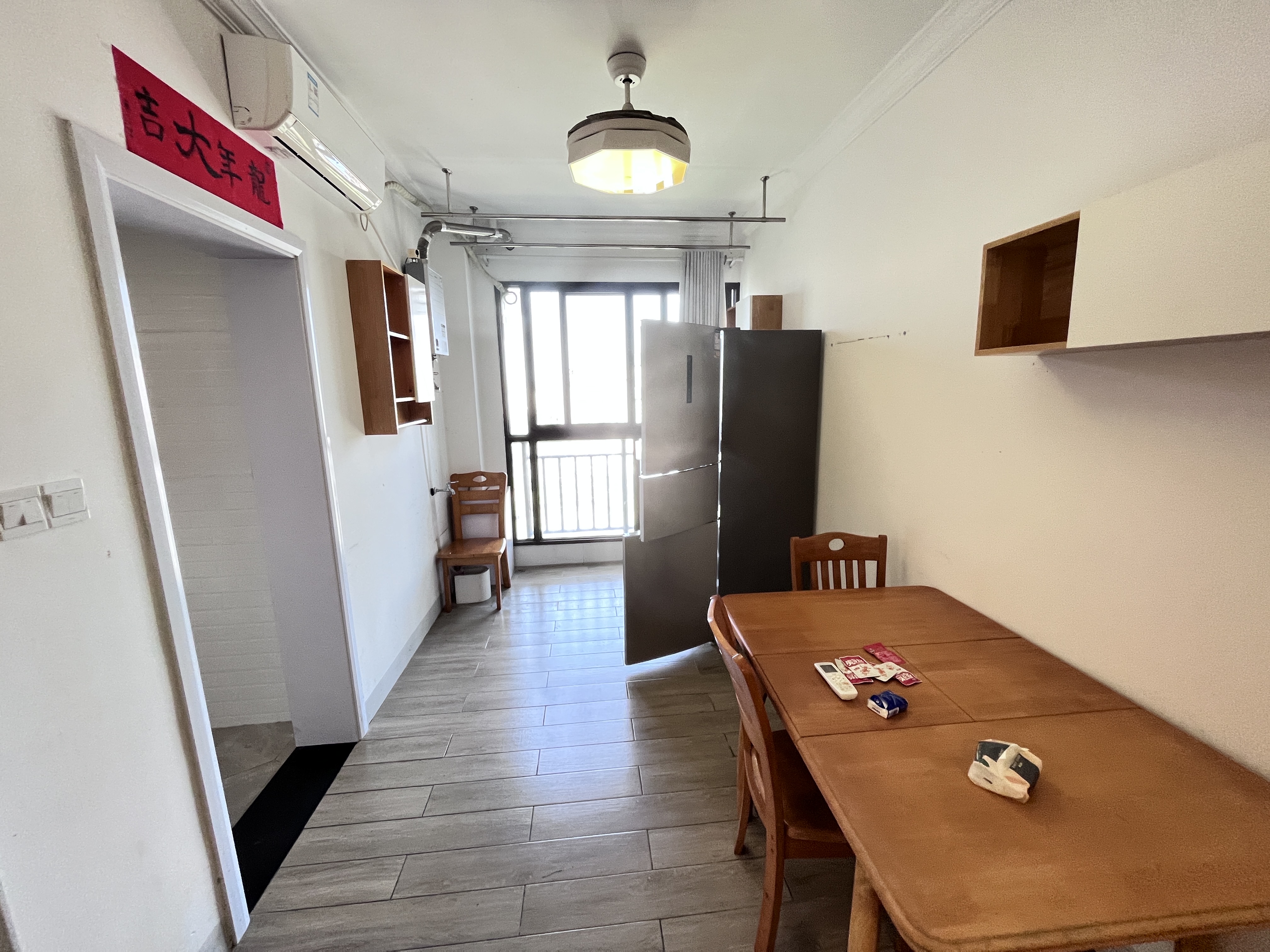 国贸城市花园 3室2厅2卫 193.0万 国贸城市花园 3室2厅2卫 193.0万客厅