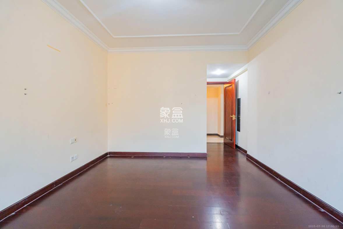 恒大雅苑  3室2厅2卫    2500.0元/月 恒大雅苑  3室2厅2卫    2500.0元/月室内图