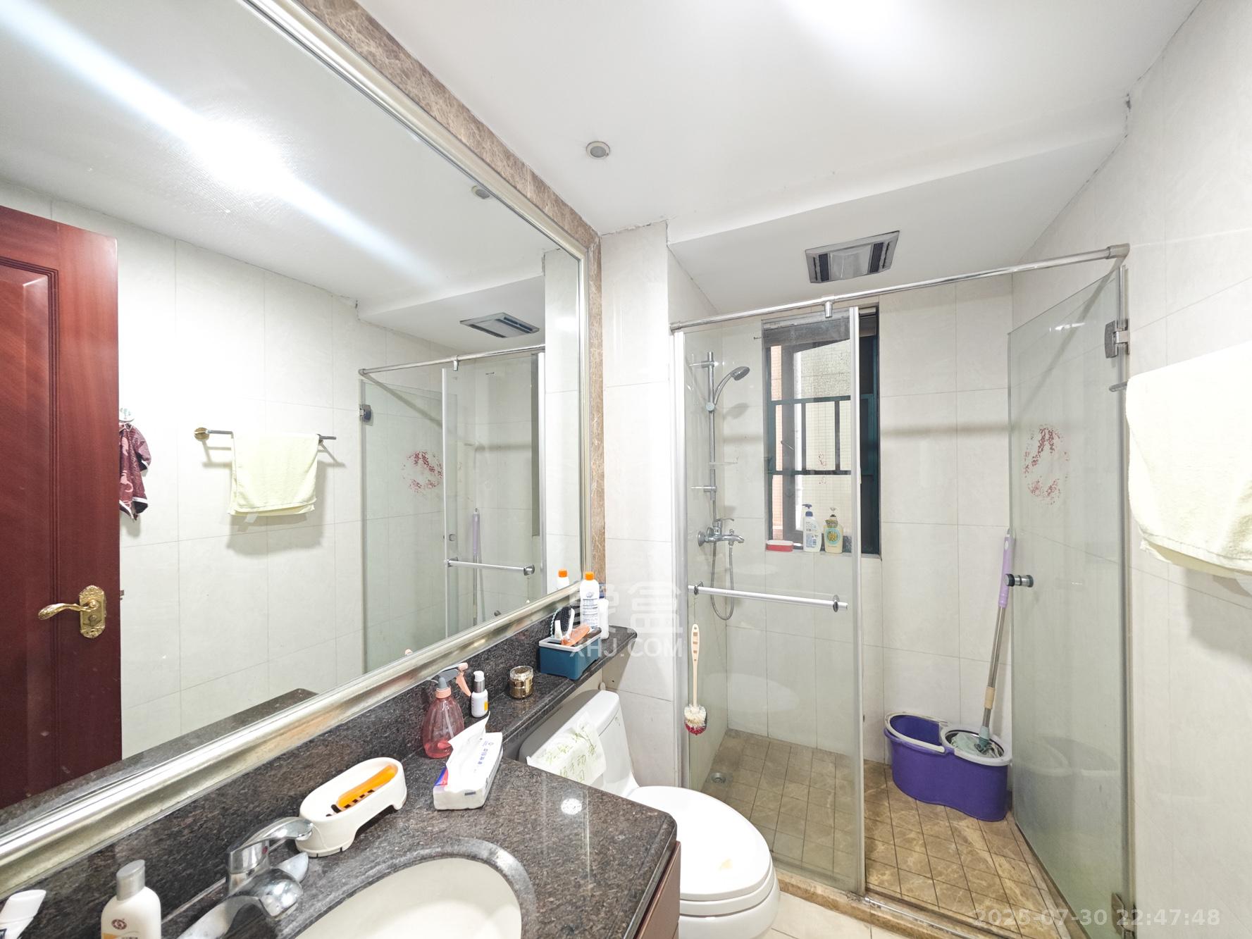 恒大城  3室2厅2卫    99.0万 恒大城  3室2厅2卫    99.0万其他