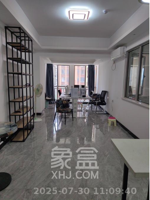 新天地步步高 1室1厅1卫 1200.0元/月 新天地步步高 1室1厅1卫 1200.0元/月室内图