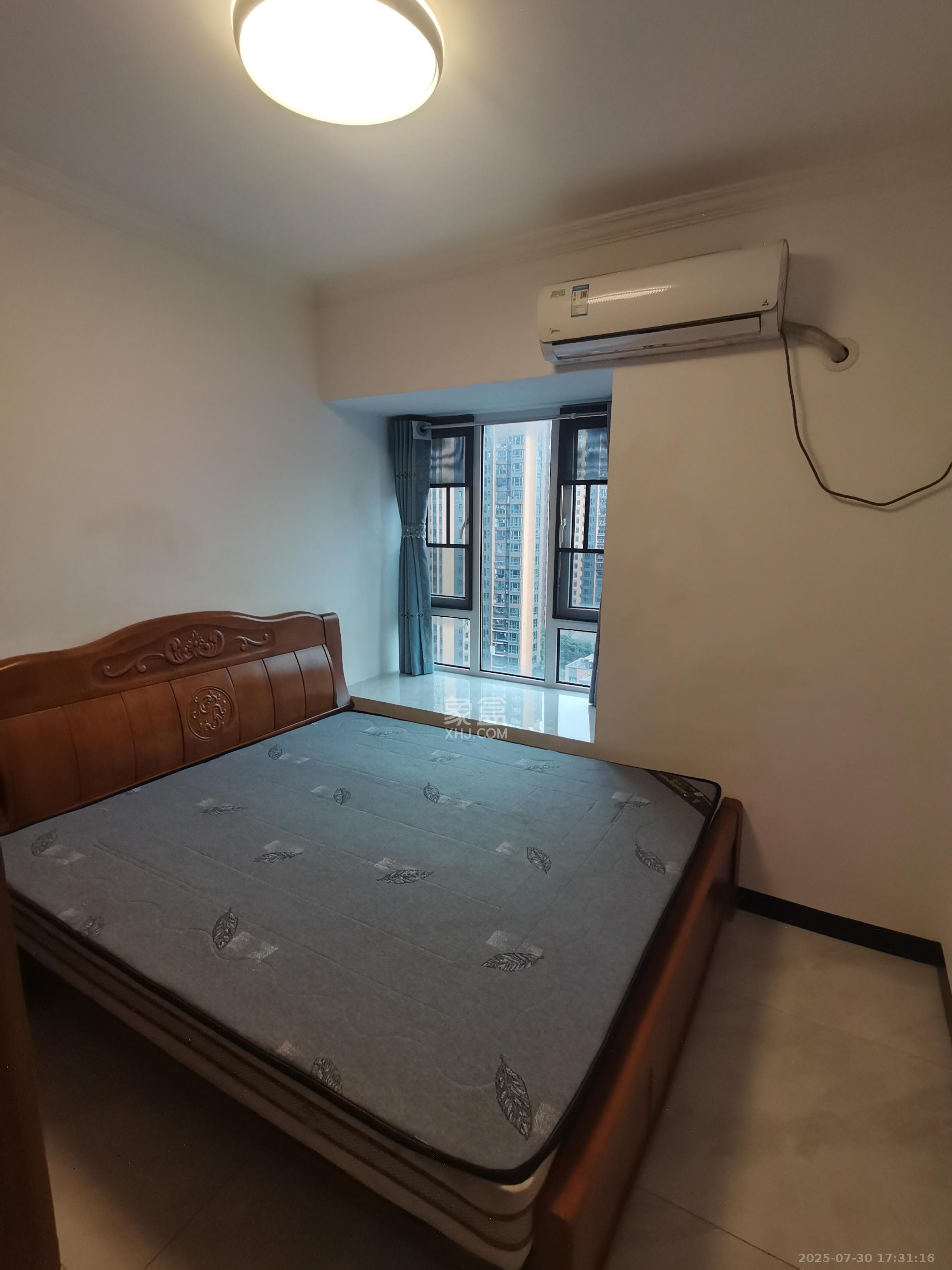 海伦春天  3室2厅2卫    2100.0元/月 海伦春天  3室2厅2卫    2100.0元/月室内图