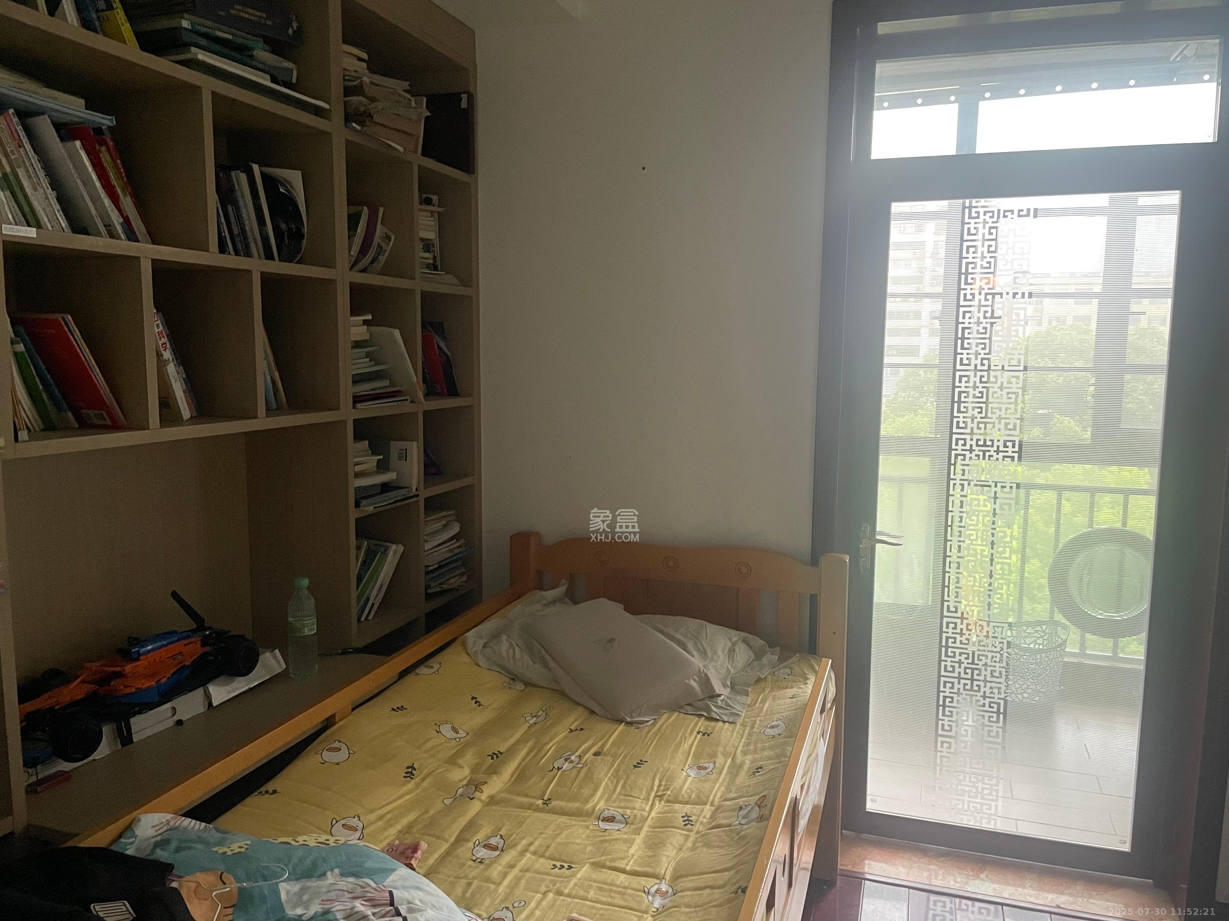 向阳门第  4室2厅2卫   4500.00元/月室内图