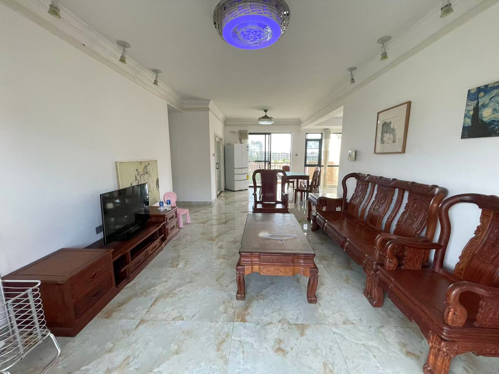 国瑞花园 3室2厅2卫 4500.0元/月 国瑞花园 3室2厅2卫 4500.0元/月室内图