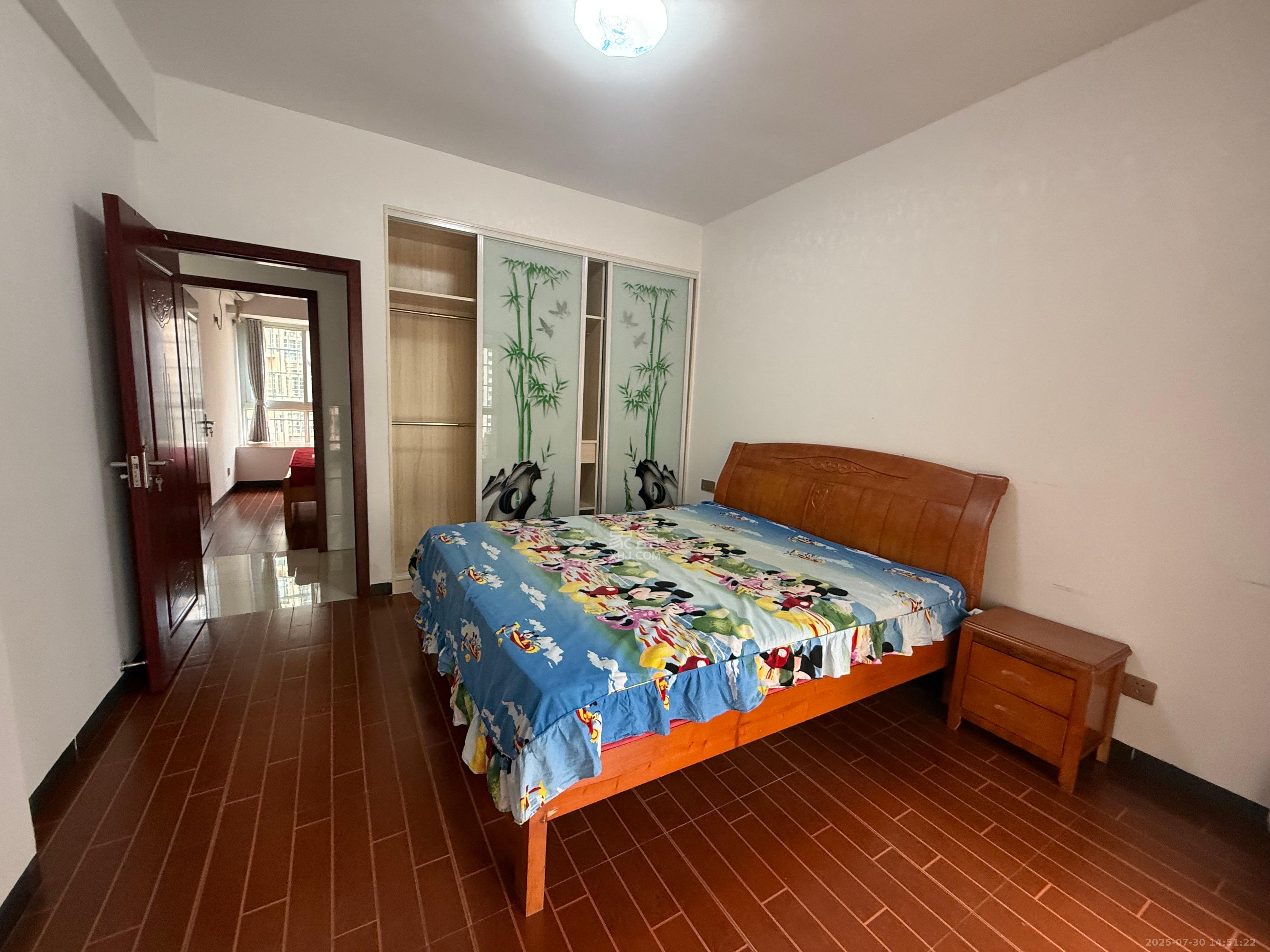 家兴苑  2室1厅1卫    2000.0元/月室内图