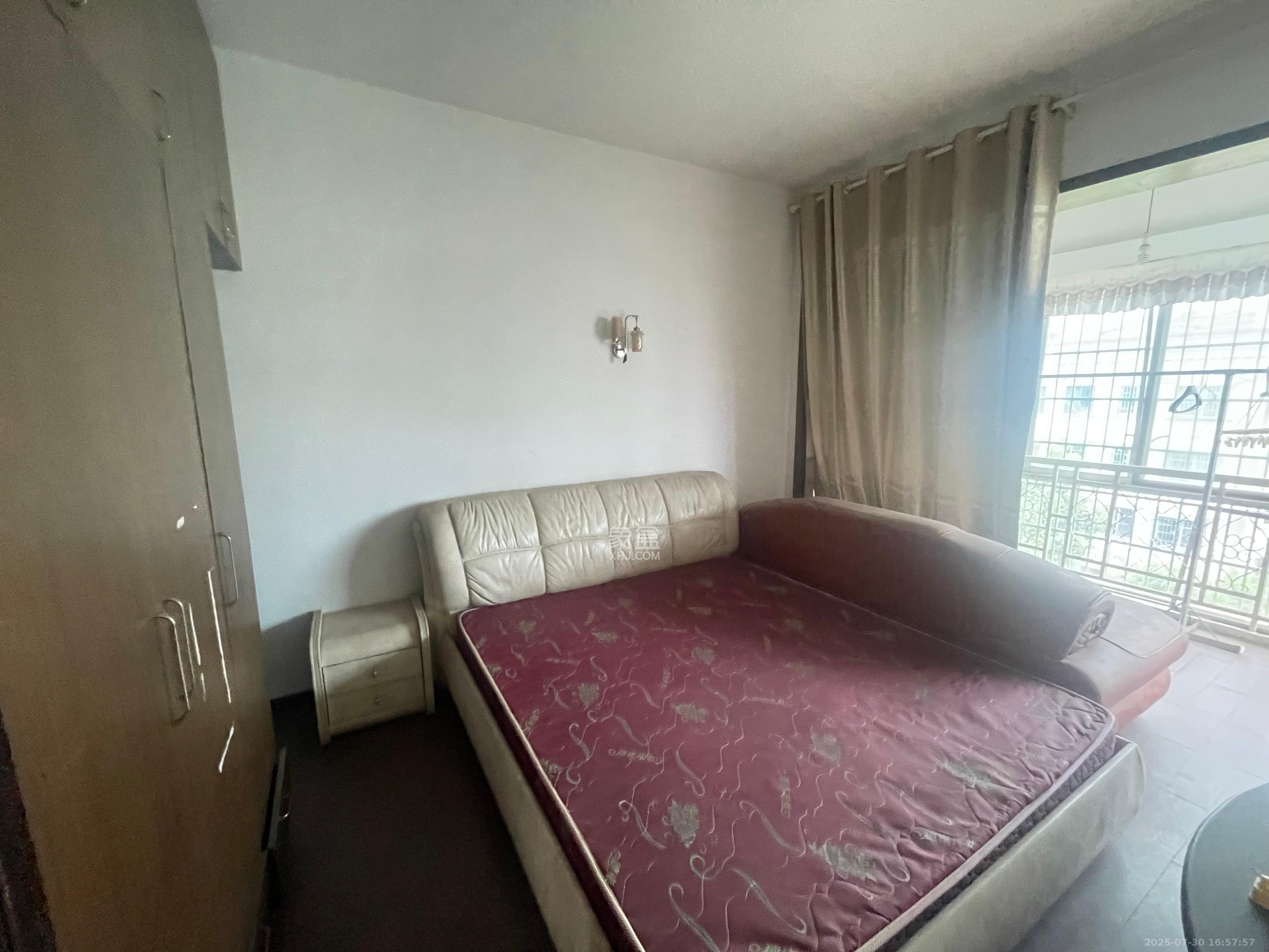 中南汽车世界 3室2厅1卫 1000.0元/月 中南汽车世界 3室2厅1卫 1000.0元/月室内图