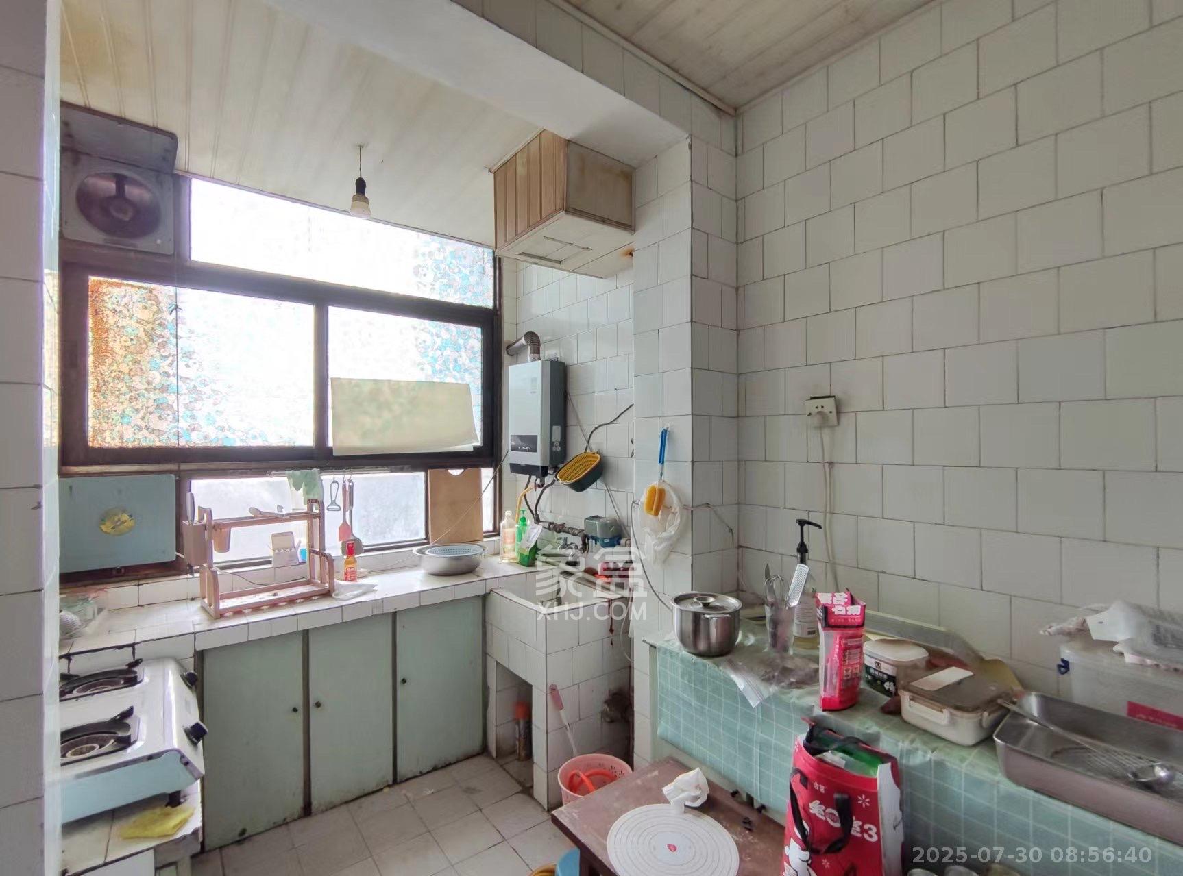 国立投资公司宿舍  2室1厅1卫    1600.0元/月室内图