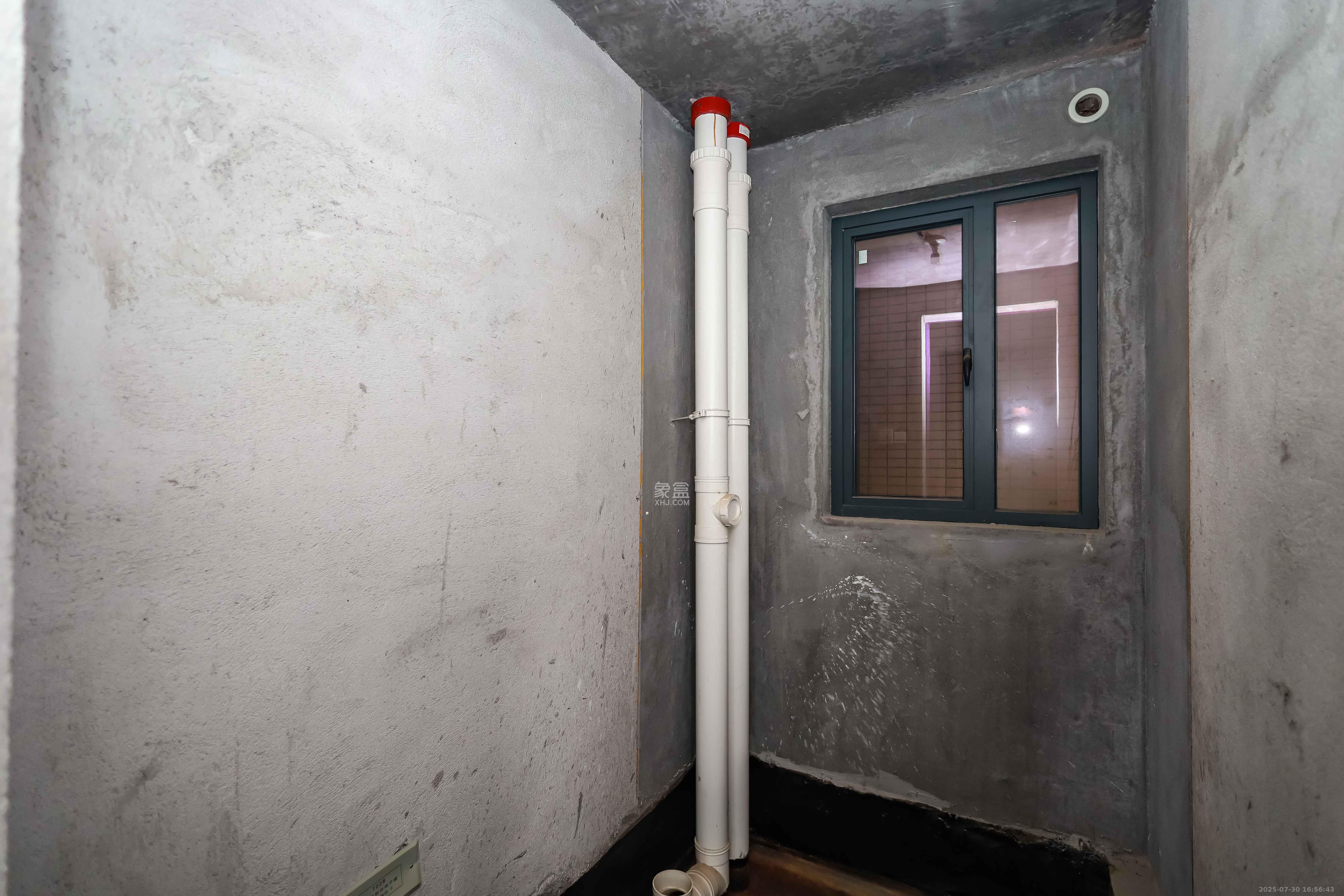 山水新城  2室2厅1卫    48.0万 山水新城  2室2厅1卫    48.0万卫生间