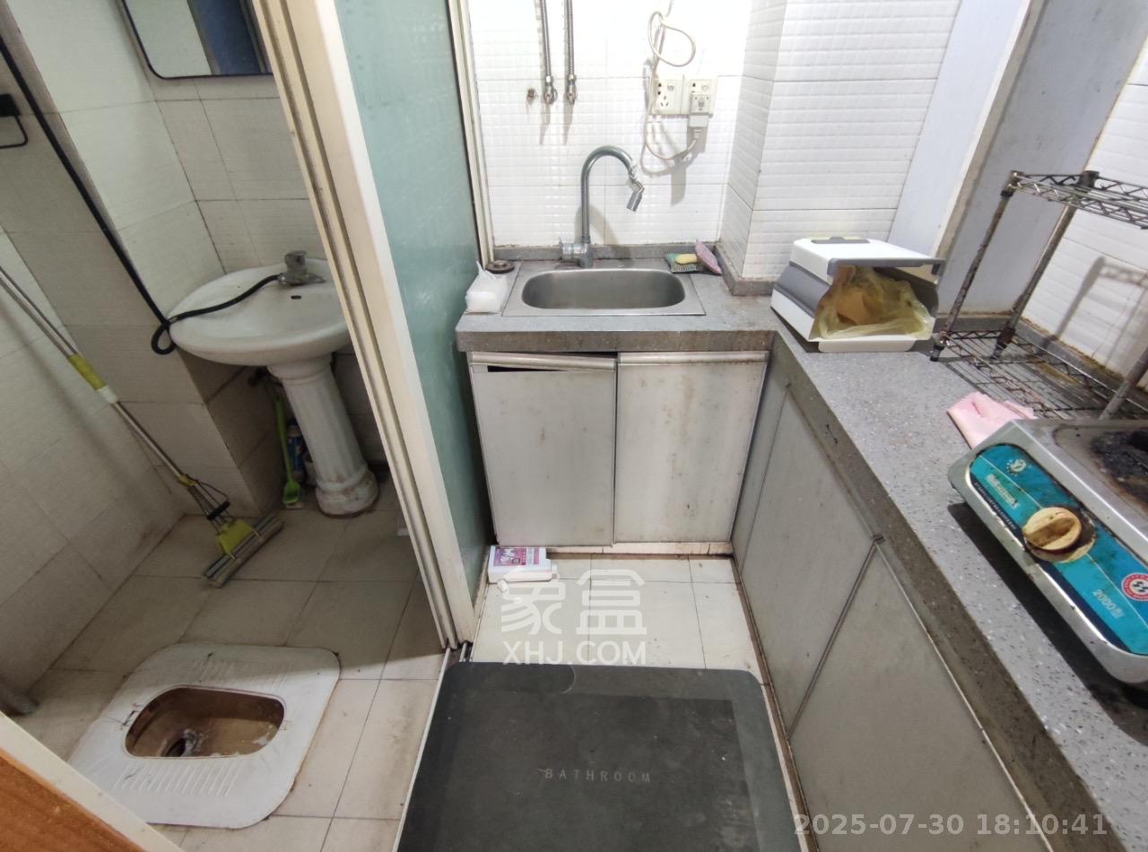 金地华园 1室1厅1卫 1200.0元/月 金地华园 1室1厅1卫 1200.0元/月室内图