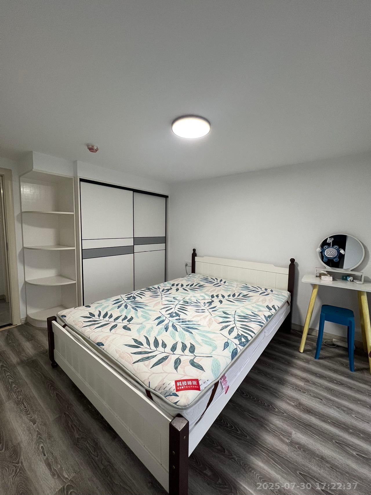 弘坤云寓  2室1厅1卫    2600.0元/月室内图