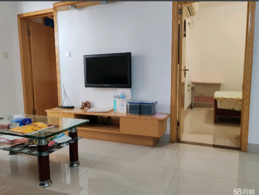 愉景湾东域  2室1厅1卫   1400.00元/月室内图