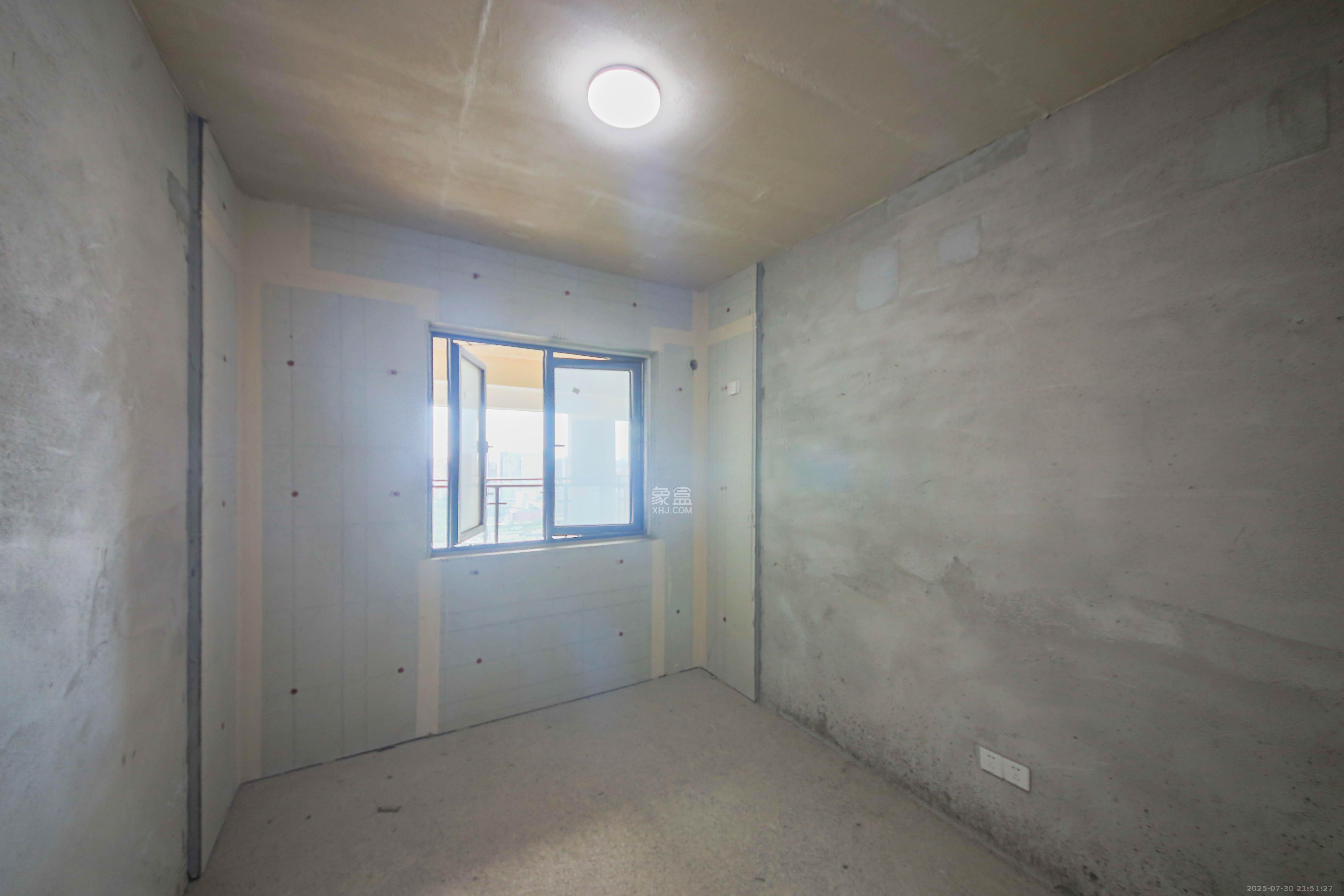 中煤和悦府  3室2厅1卫    140.0万卧室