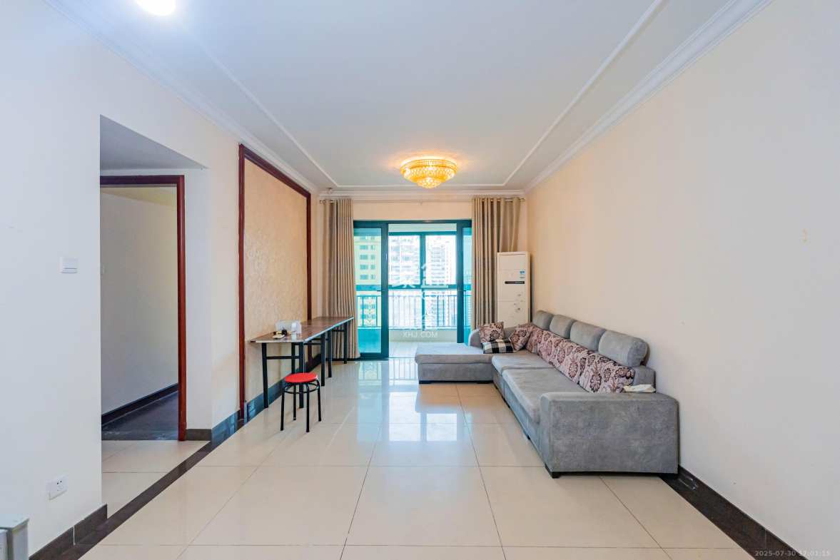 恒大雅苑  3室2厅2卫    2500.0元/月 恒大雅苑  3室2厅2卫    2500.0元/月室内图