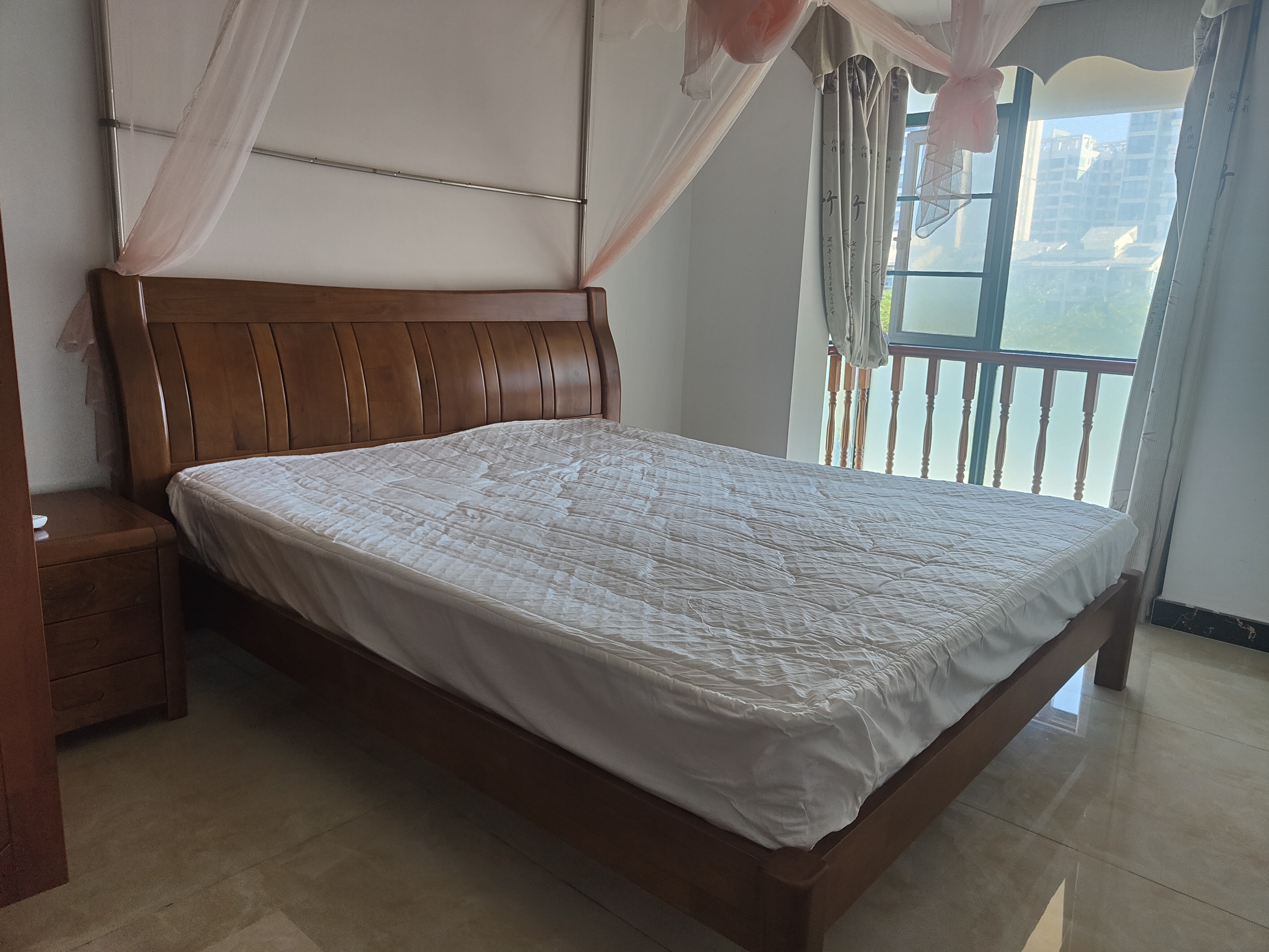 国瑞花园 4室2厅2卫 6000.0元/月 国瑞花园 4室2厅2卫 6000.0元/月室内图