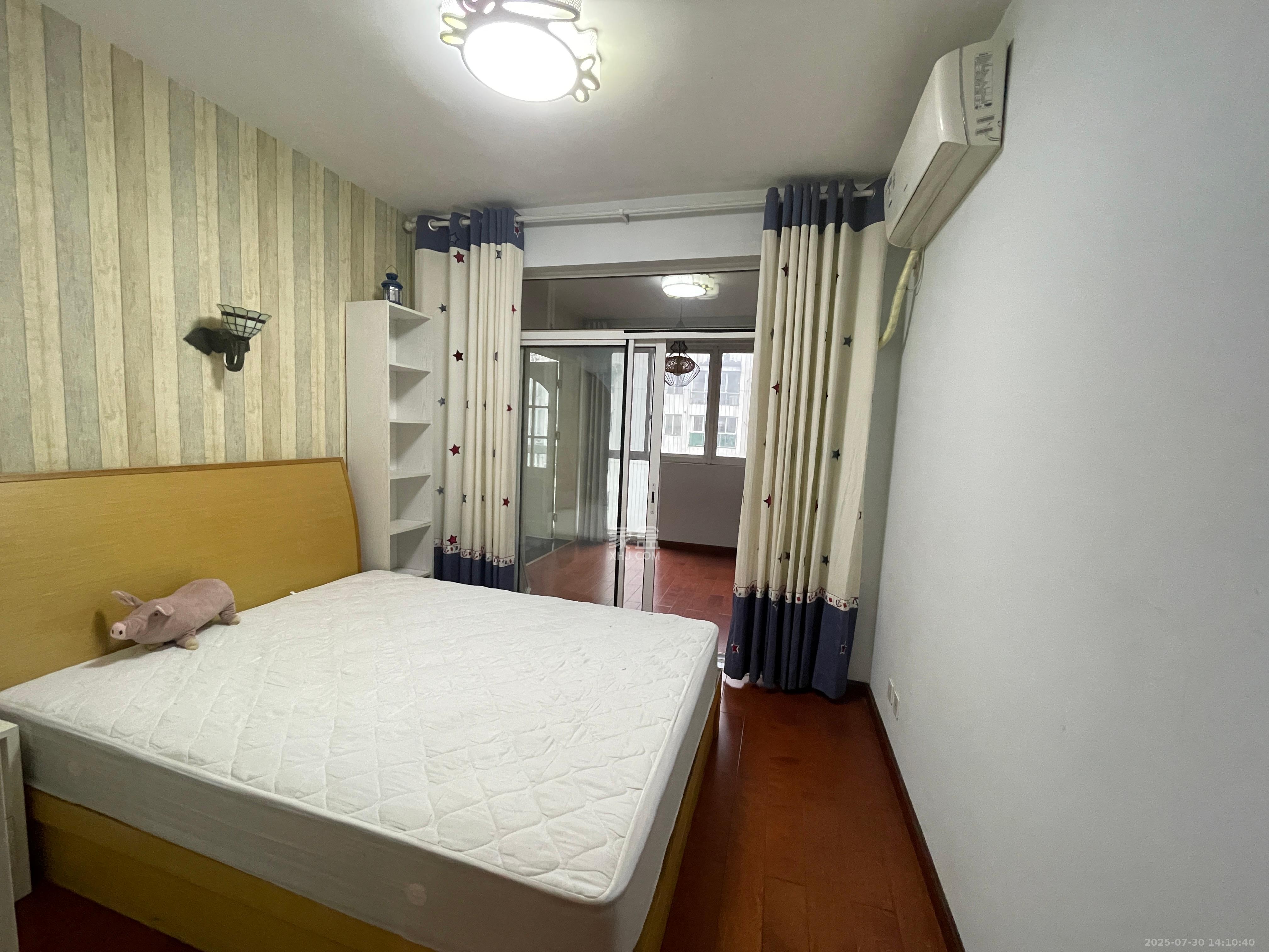 湘麓国际 3室1厅2卫 3600.0元/月 湘麓国际 3室1厅2卫 3600.0元/月室内图