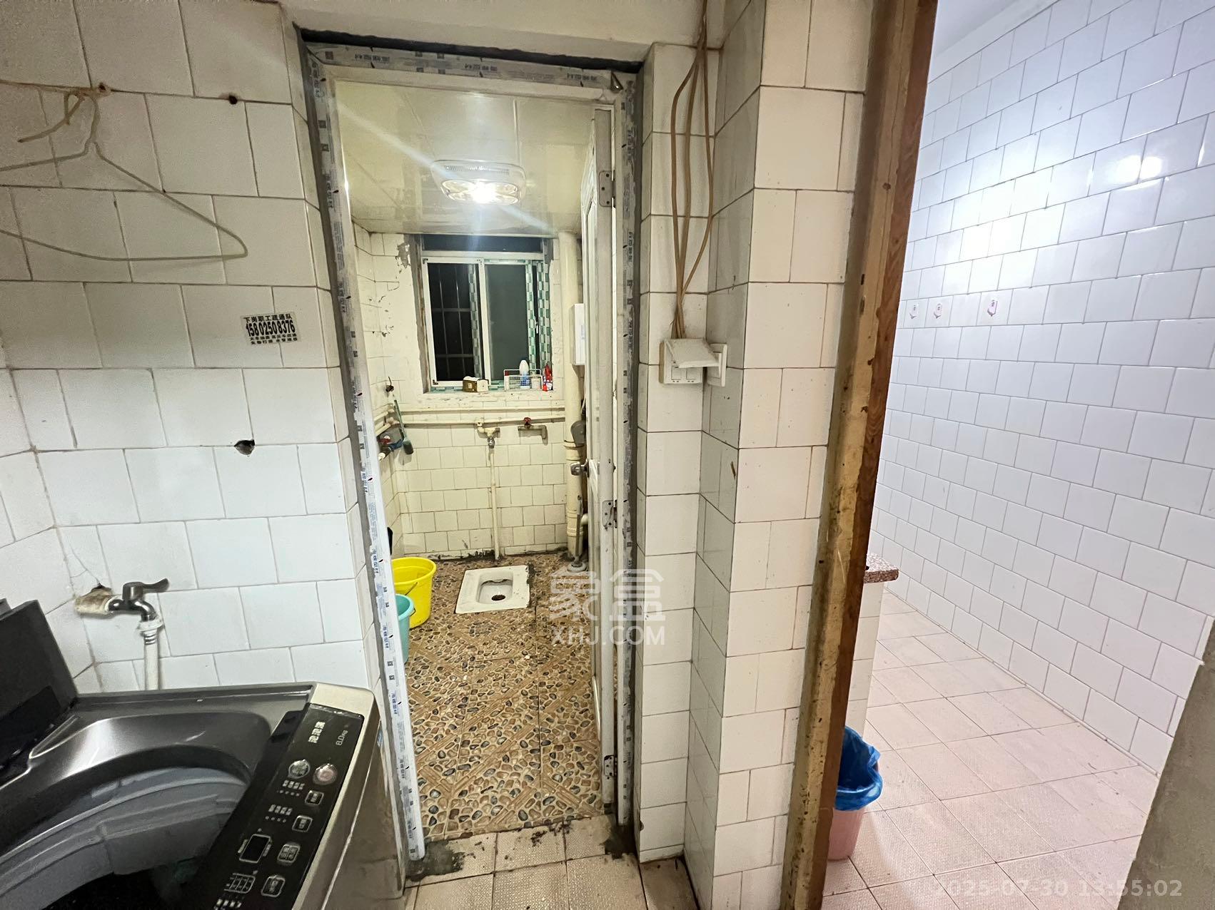 省农办火星宿舍 3室2厅1卫 2000.0元/月 省农办火星宿舍 3室2厅1卫 2000.0元/月室内图