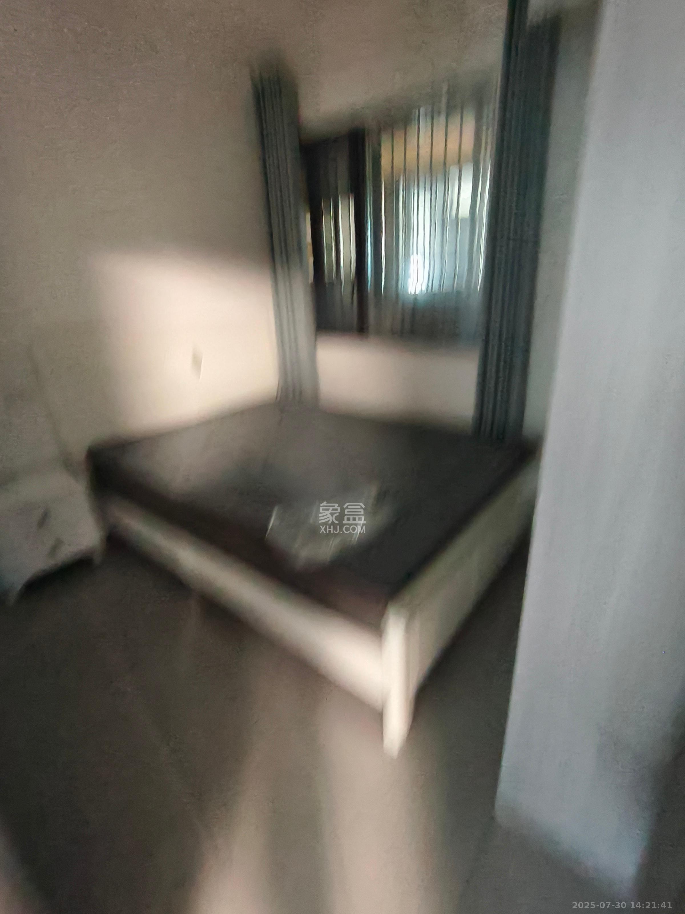 桥头家园三期  2室1厅1卫   1900.00元/月室内图