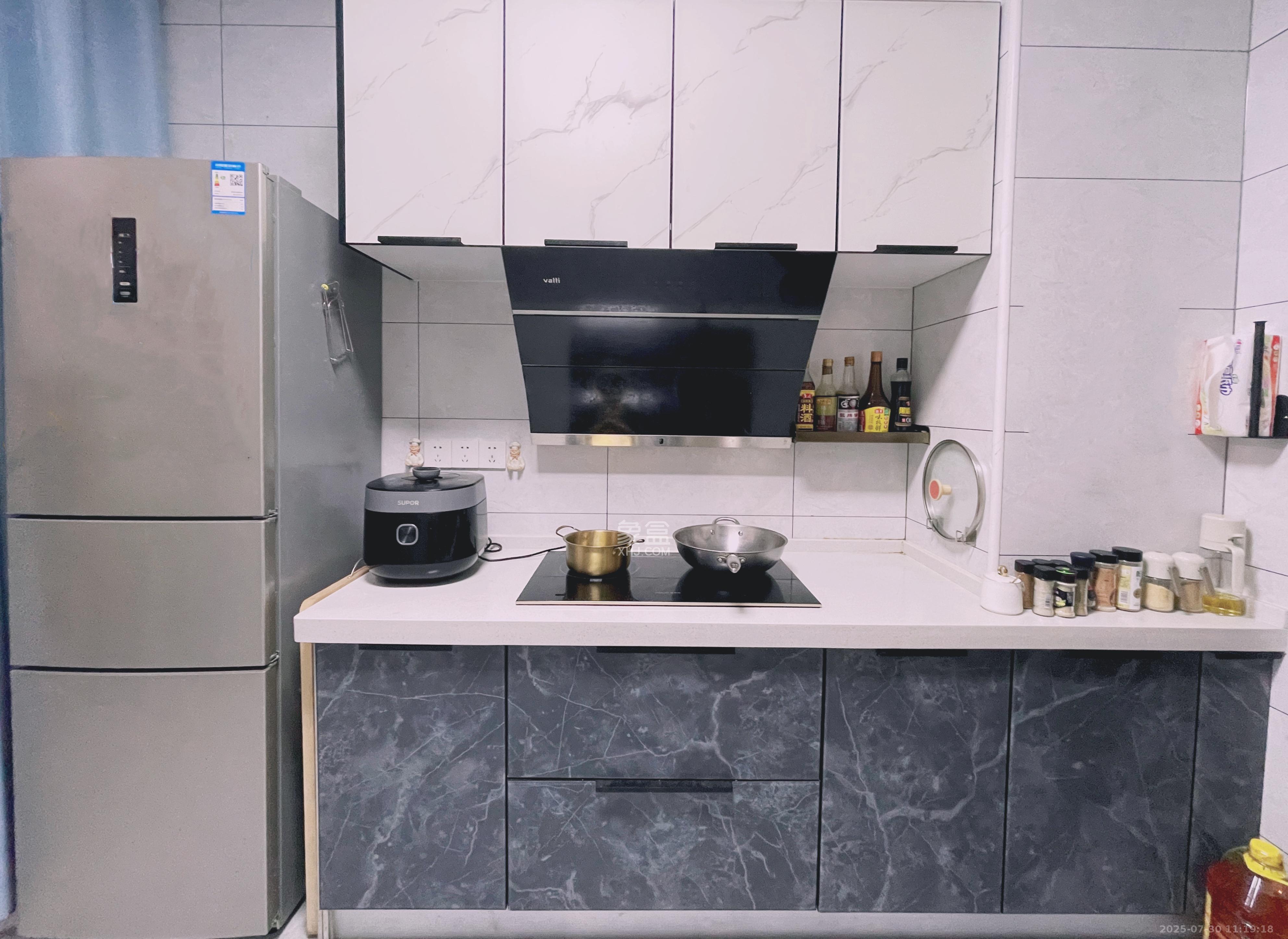 复地星光天地 1室1厅1卫 2150.0元/月 复地星光天地 1室1厅1卫 2150.0元/月室内图