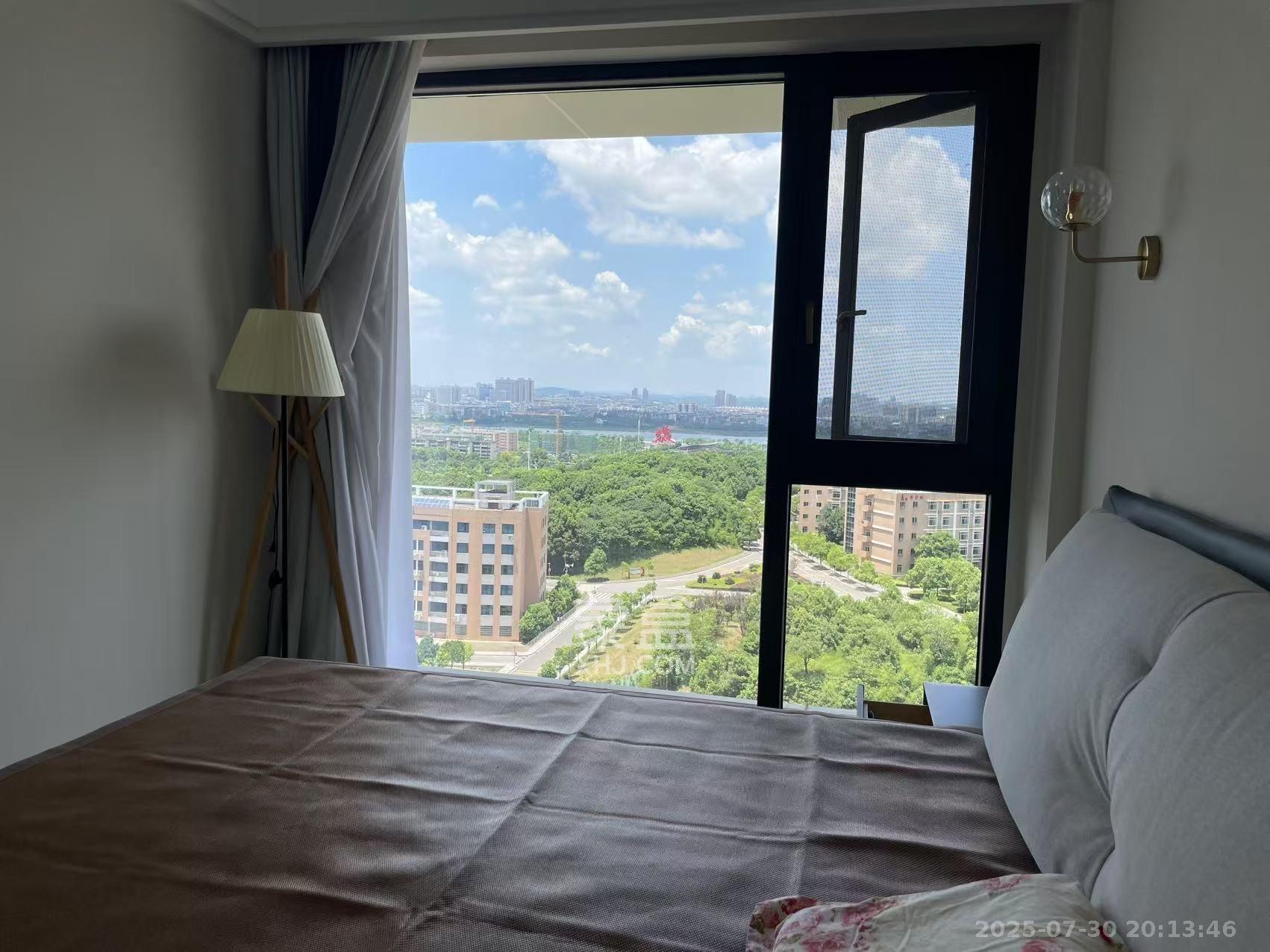 盘龙御和园 3室2厅2卫 3000.0元/月 盘龙御和园 3室2厅2卫 3000.0元/月室内图