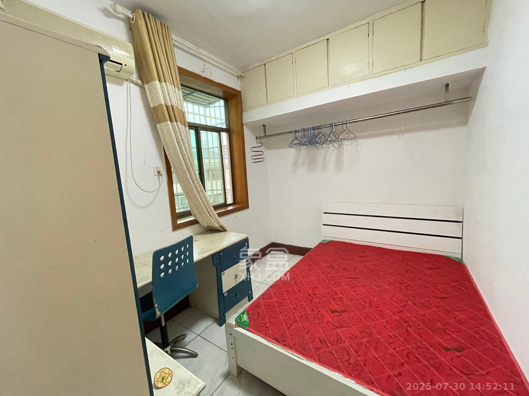 茶山村小区 3室1厅1卫 2800.0元/月 茶山村小区 3室1厅1卫 2800.0元/月室内图