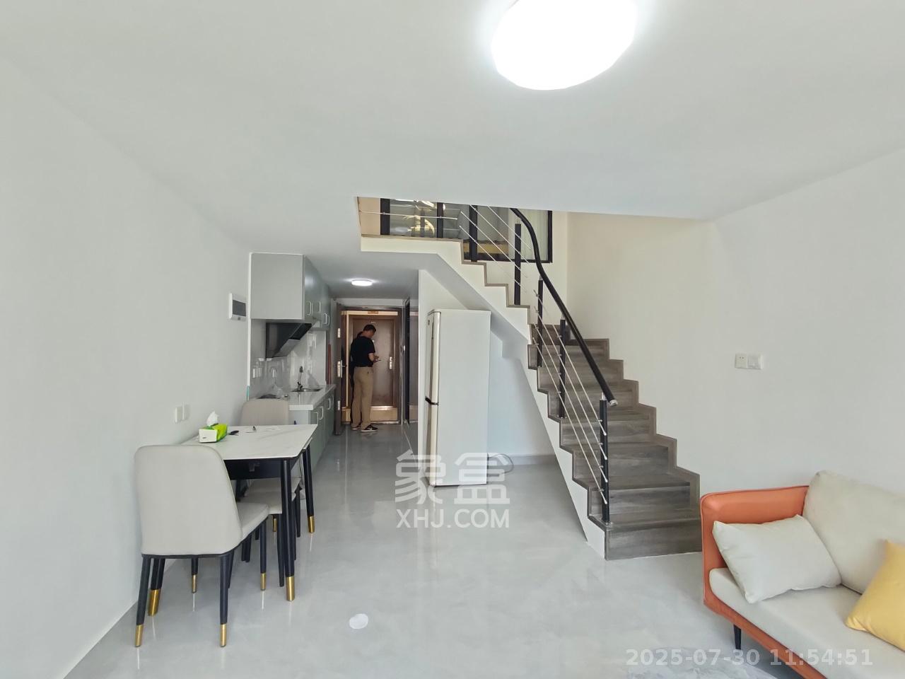 华润琨瑜府  2室2厅1卫    2200.0元/月室内图