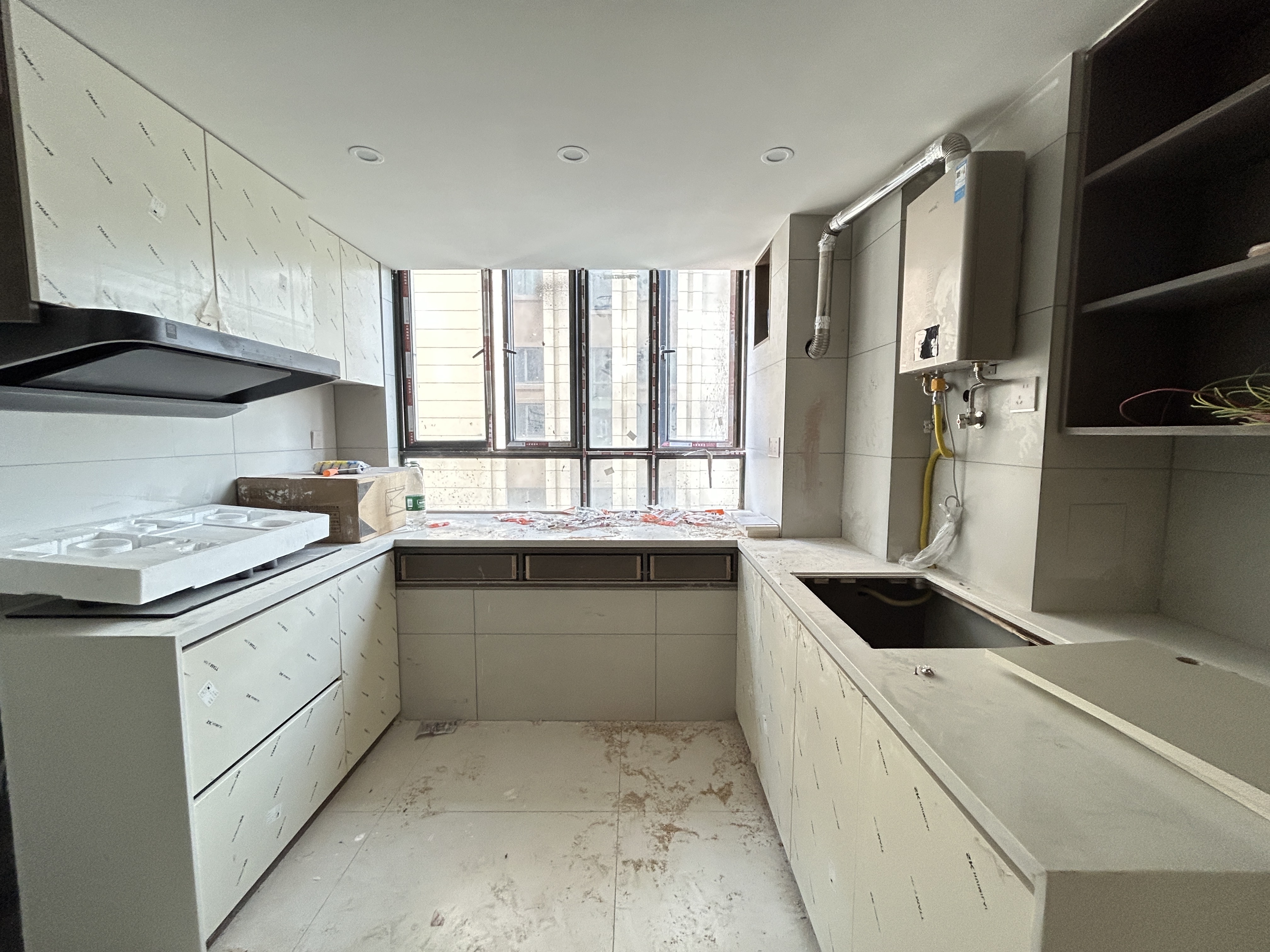 唯独逸臣公园 2室1厅1卫 1800.0元/月 唯独逸臣公园 2室1厅1卫 1800.0元/月室内图