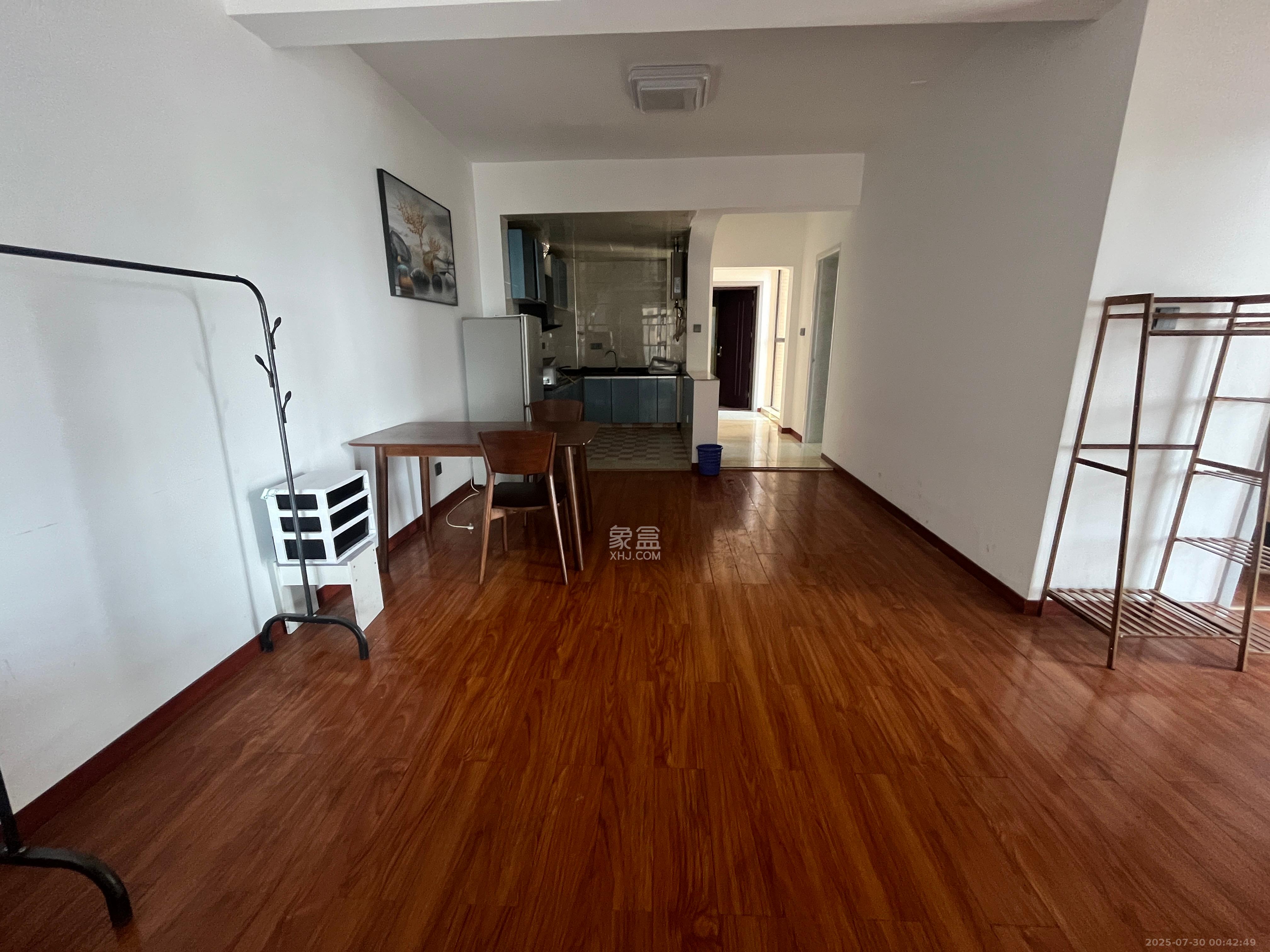 三景华御 3室2厅1卫 1900.0元/月 三景华御 3室2厅1卫 1900.0元/月室内图