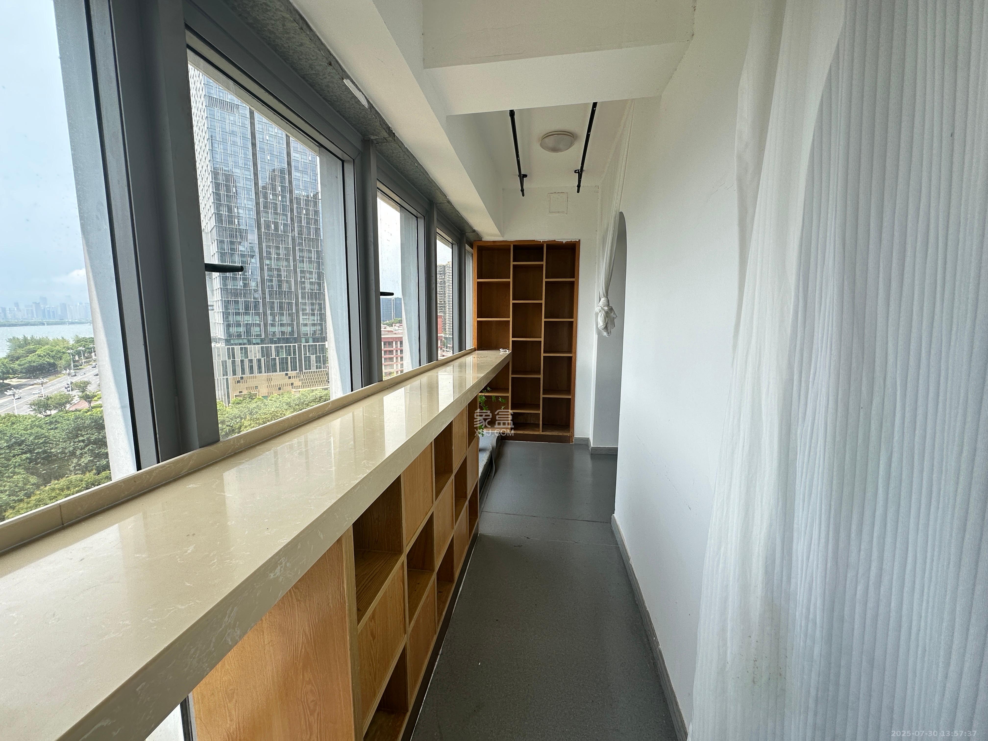 保利国际广场 1室1厅1卫 4000.0元/月 保利国际广场 1室1厅1卫 4000.0元/月室内图