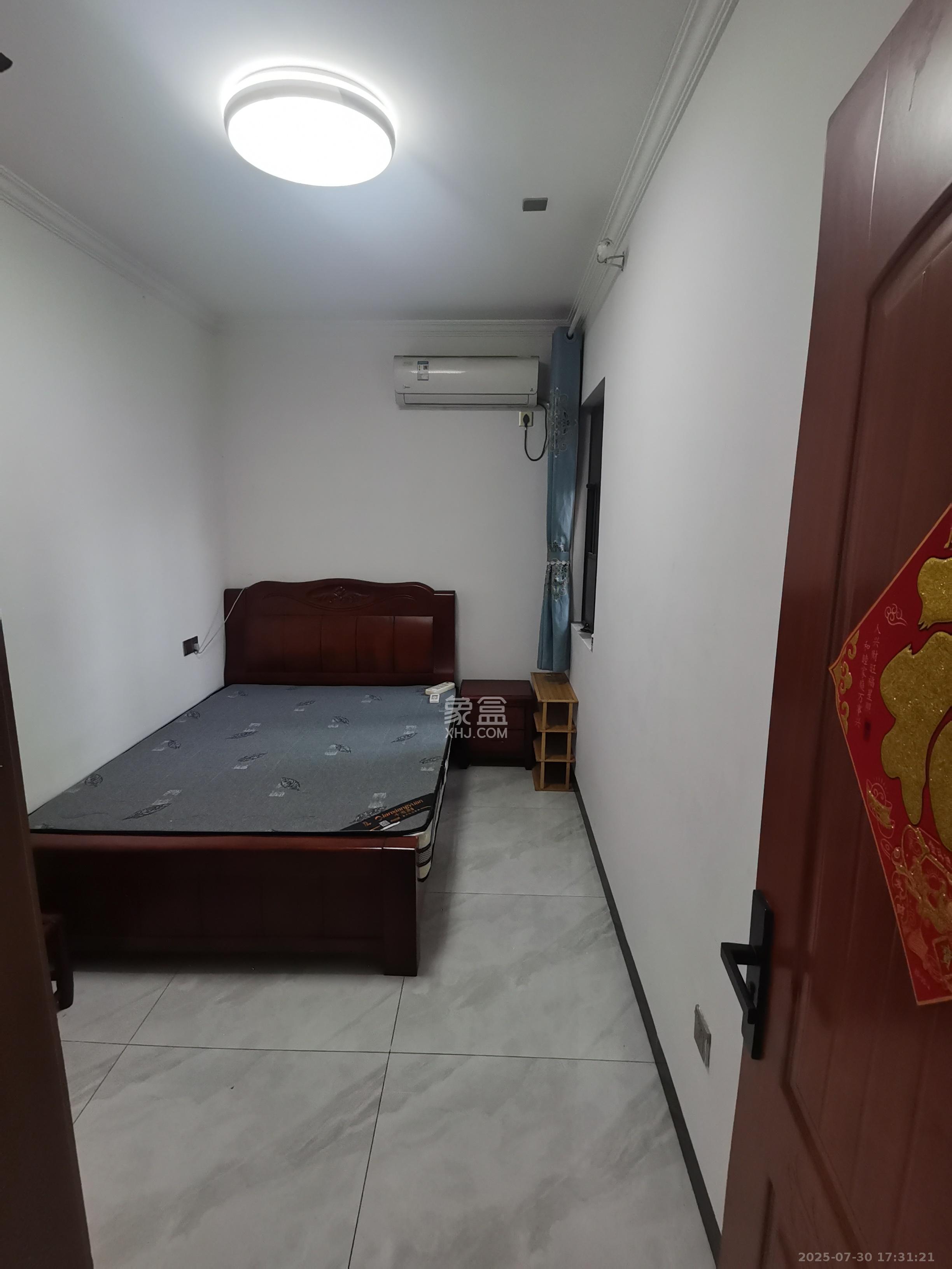 海伦春天  3室2厅2卫    2100.0元/月 海伦春天  3室2厅2卫    2100.0元/月室内图