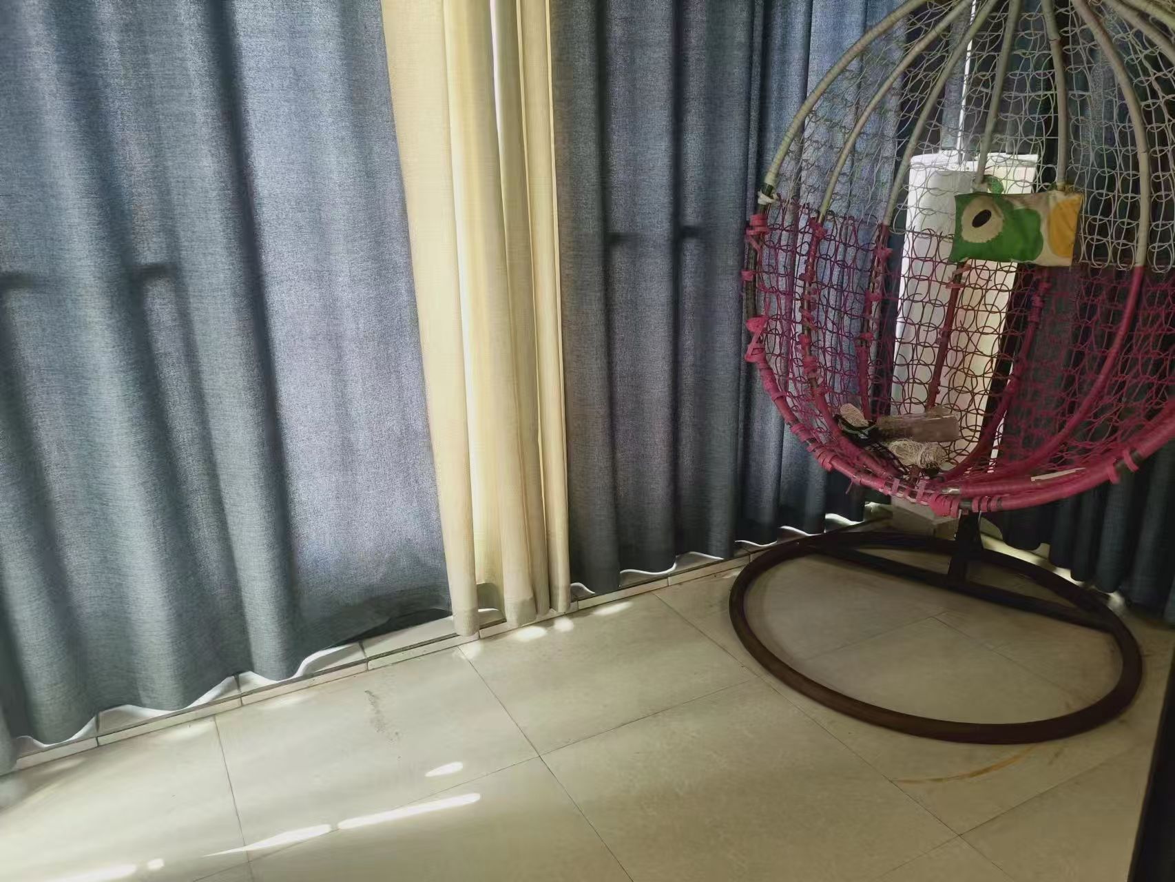 亿豪名园 1室0厅0卫 1800.0元/月 亿豪名园 1室0厅0卫 1800.0元/月室内图