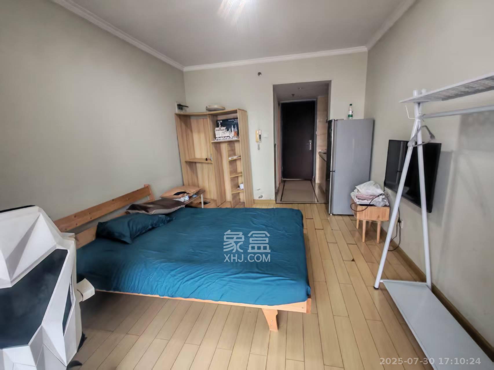 万科金域华府一期  1室1厅1卫    1300.0元/月 万科金域华府一期  1室1厅1卫    1300.0元/月室内图