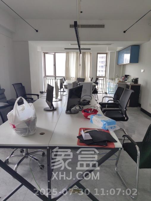 新天地步步高  1室1厅1卫    2200.0元/月 新天地步步高  1室1厅1卫    2200.0元/月室内图