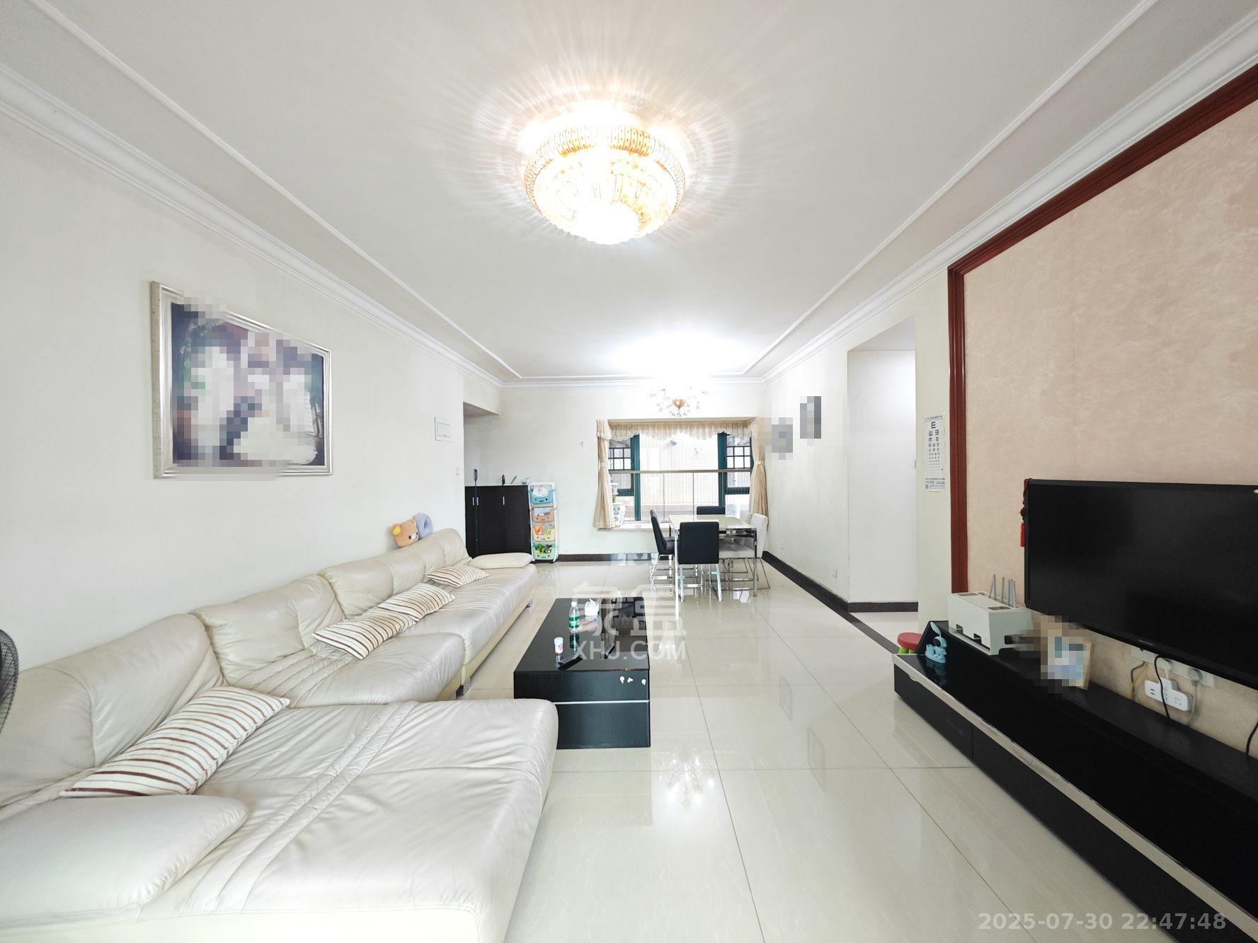 恒大城  3室2厅2卫    99.0万 恒大城  3室2厅2卫    99.0万客厅